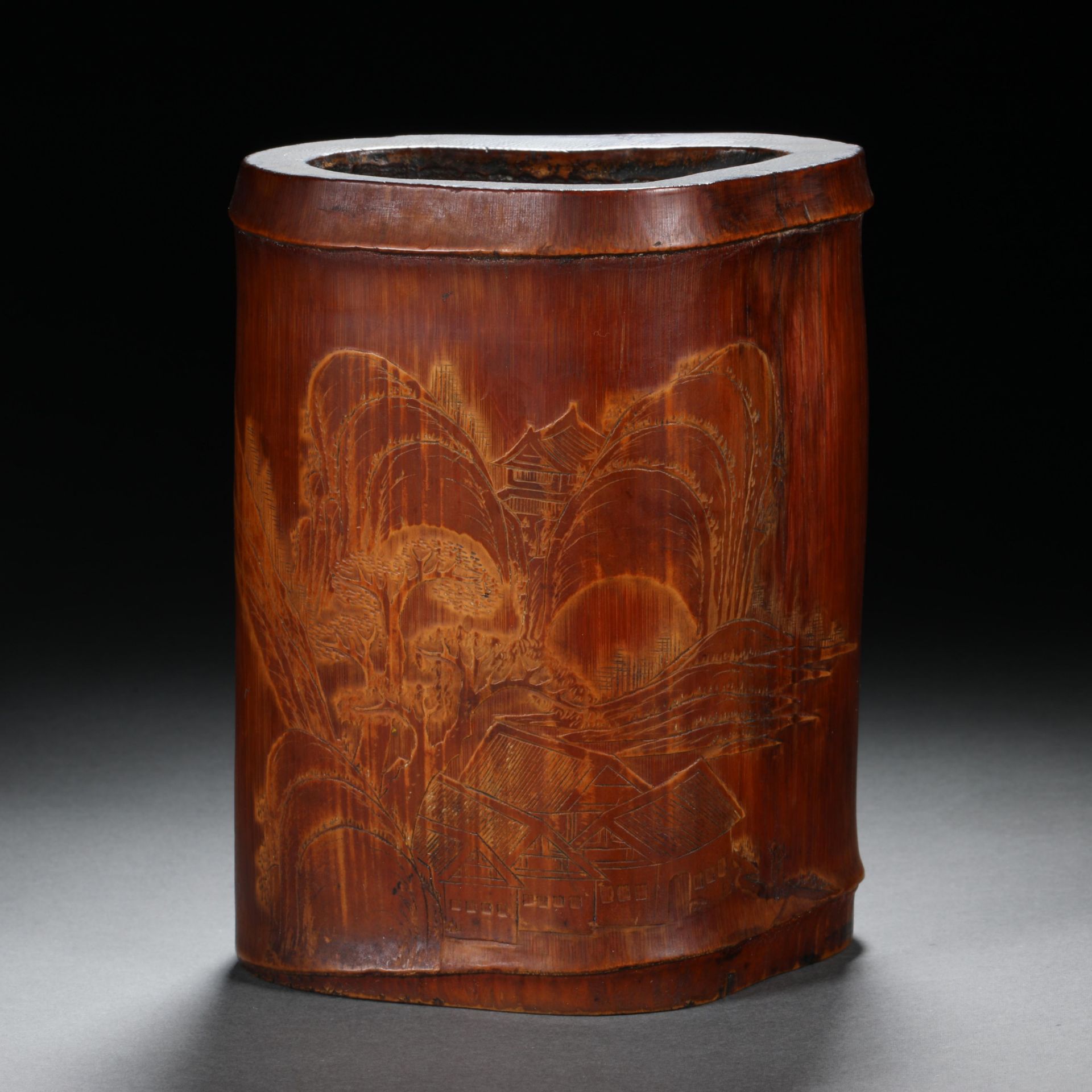 Qing dynasty bamboo pen holder