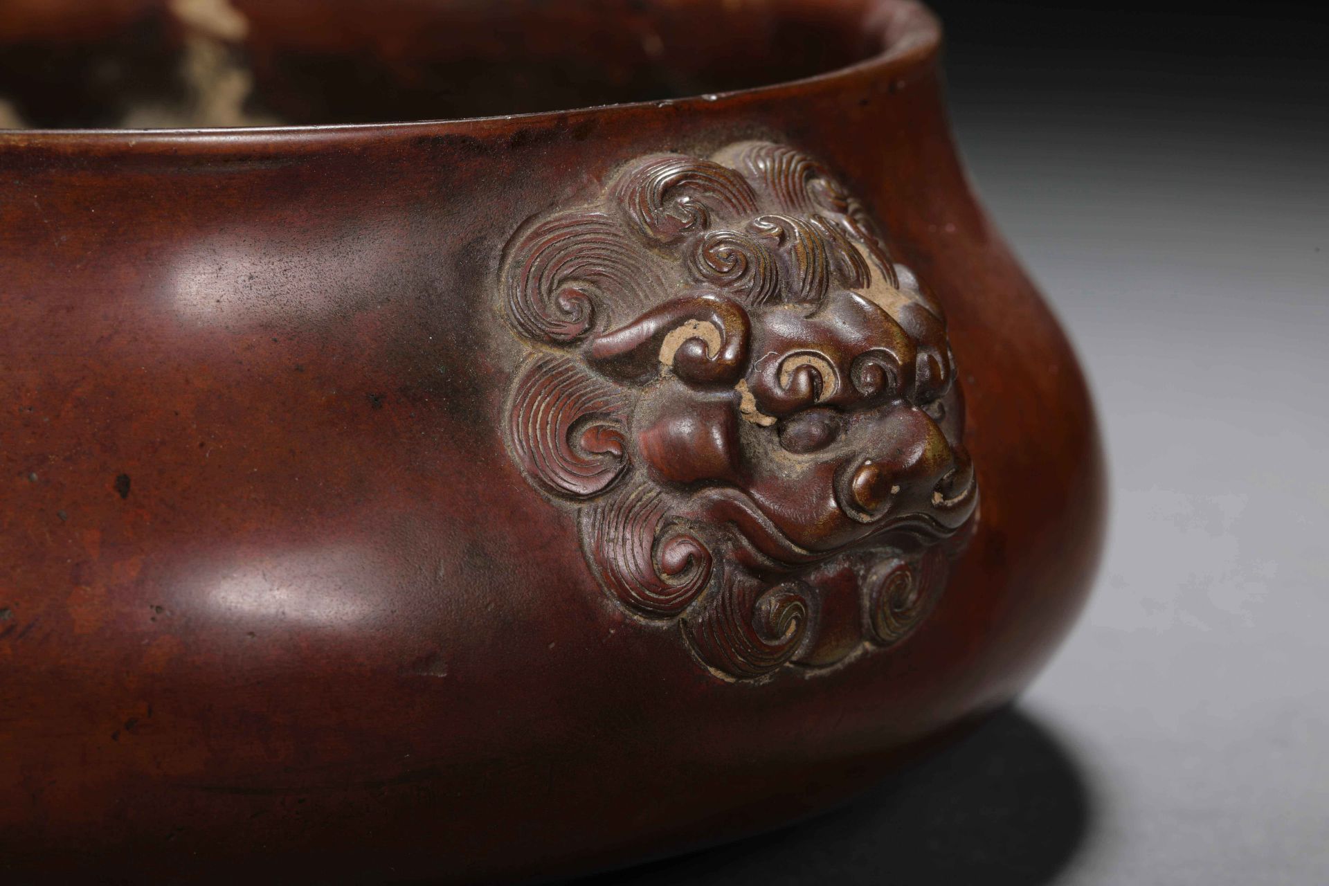 Xuande inscription beast head incense burner - Image 5 of 8