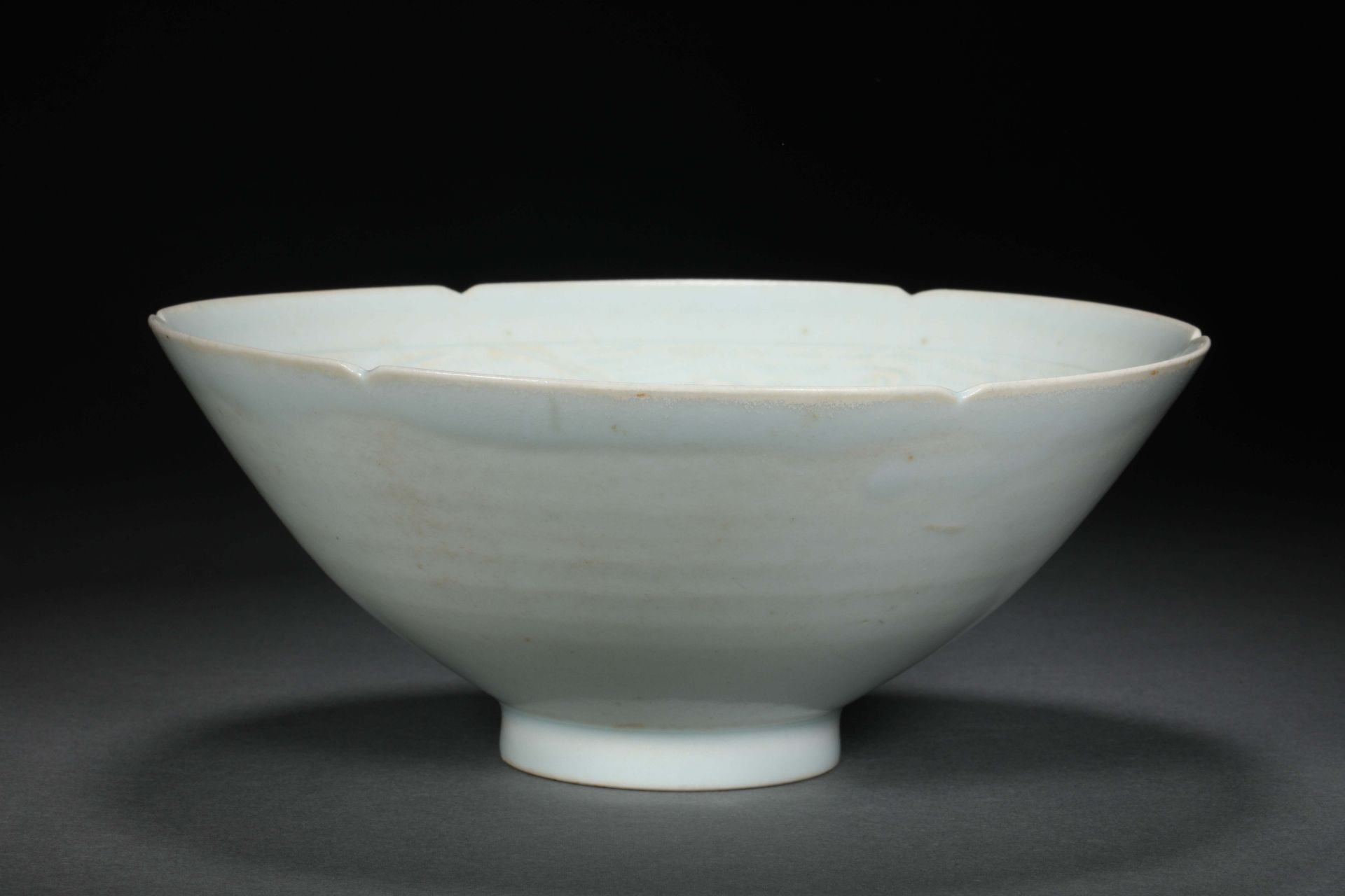 Hutian kiln flower mouth bowl - Image 2 of 8