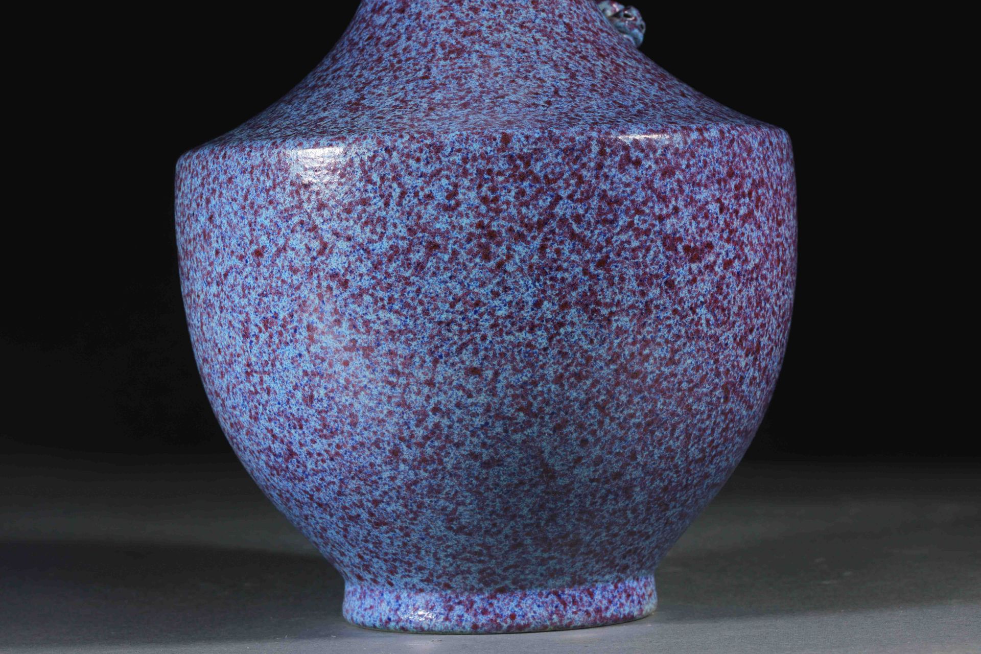 Qianlong inscription purple red dragon ornamental bottle - Image 5 of 8