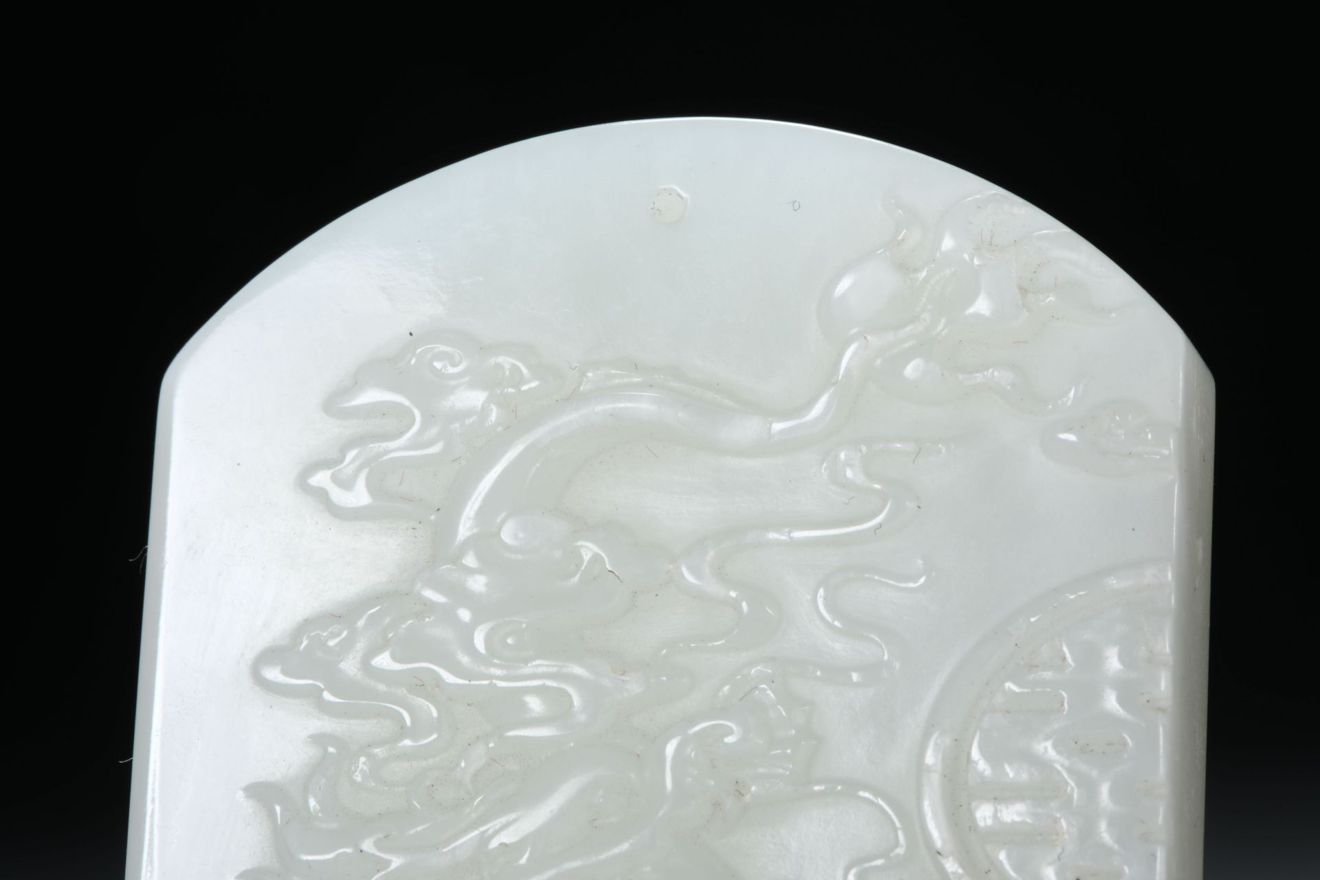 Hetian jade carved dragon card - Image 2 of 5