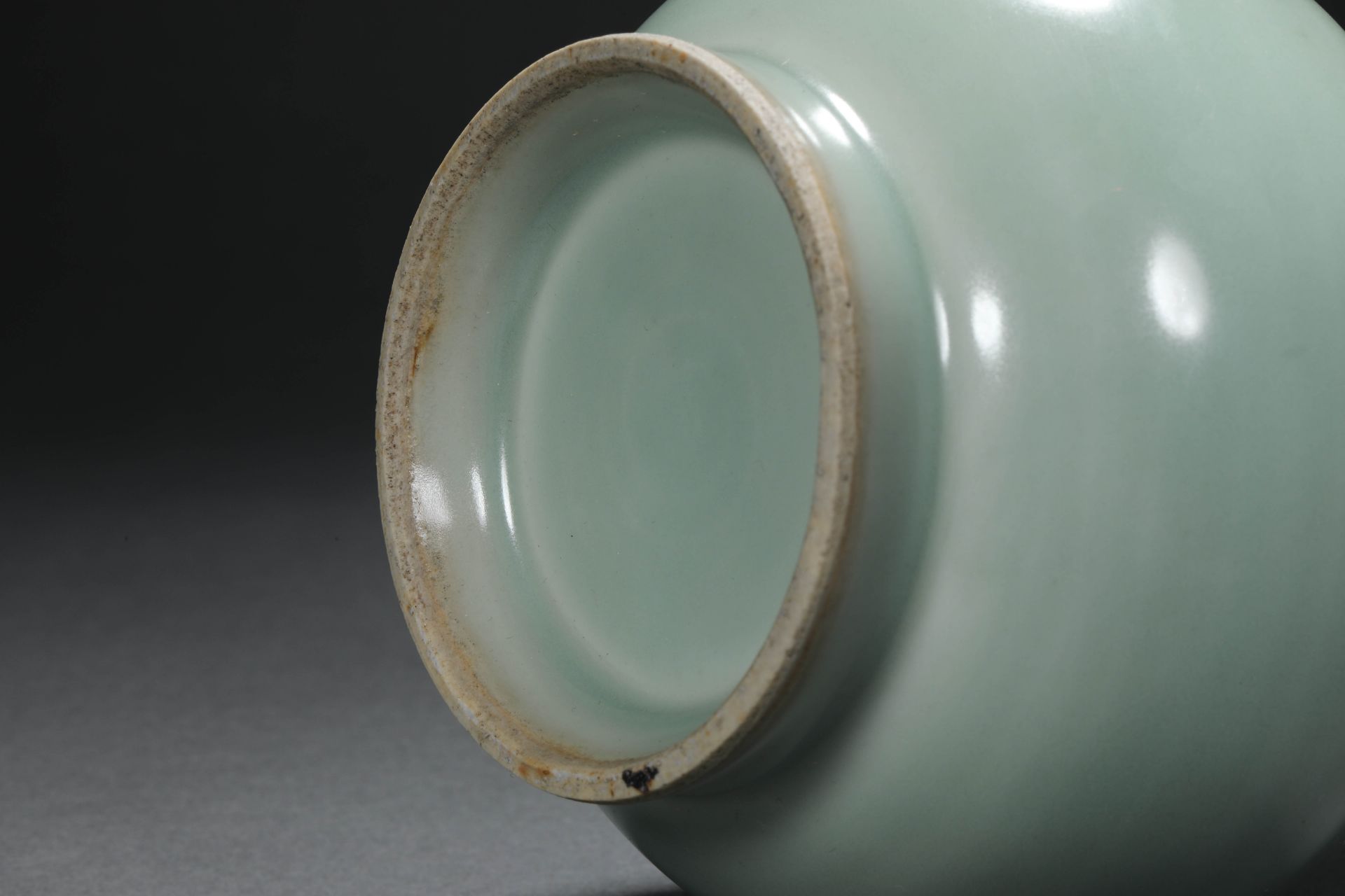 Longquan kiln ornamental bottle - Image 8 of 8