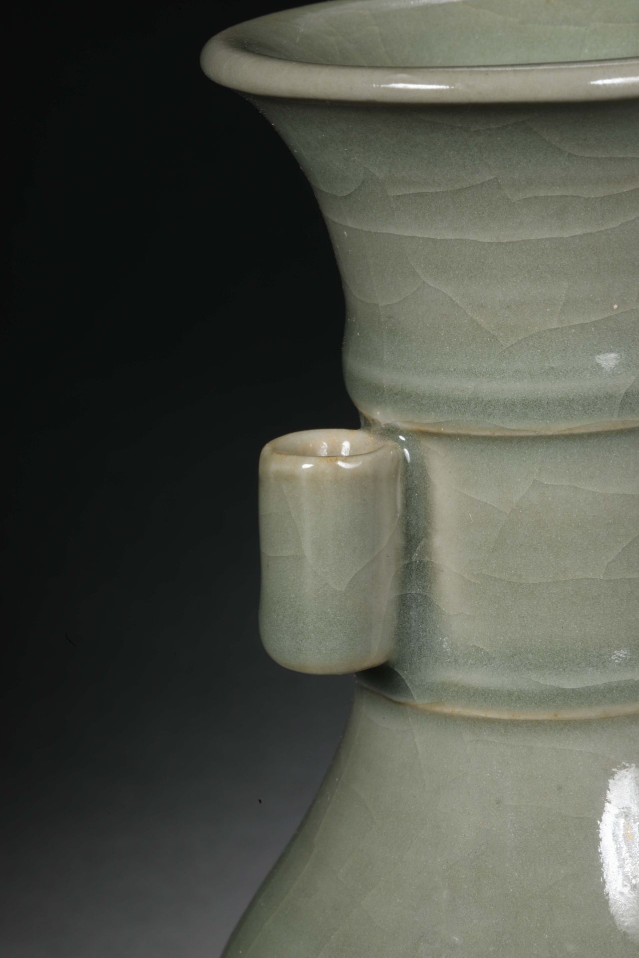 Longquan kiln runs through the ear bottle - Image 5 of 8