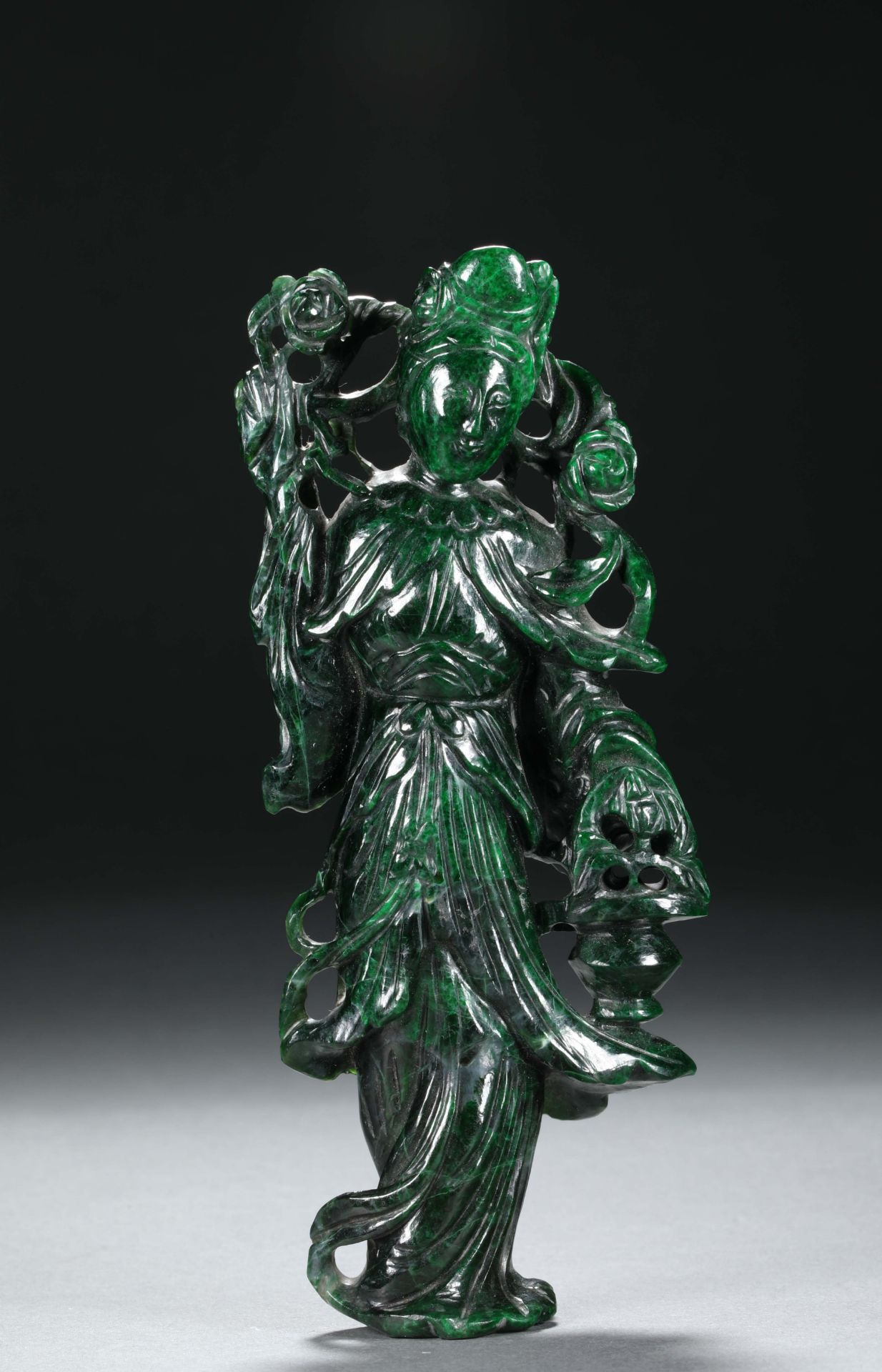 A pair of jade ladies during the Republic of China - Image 3 of 14