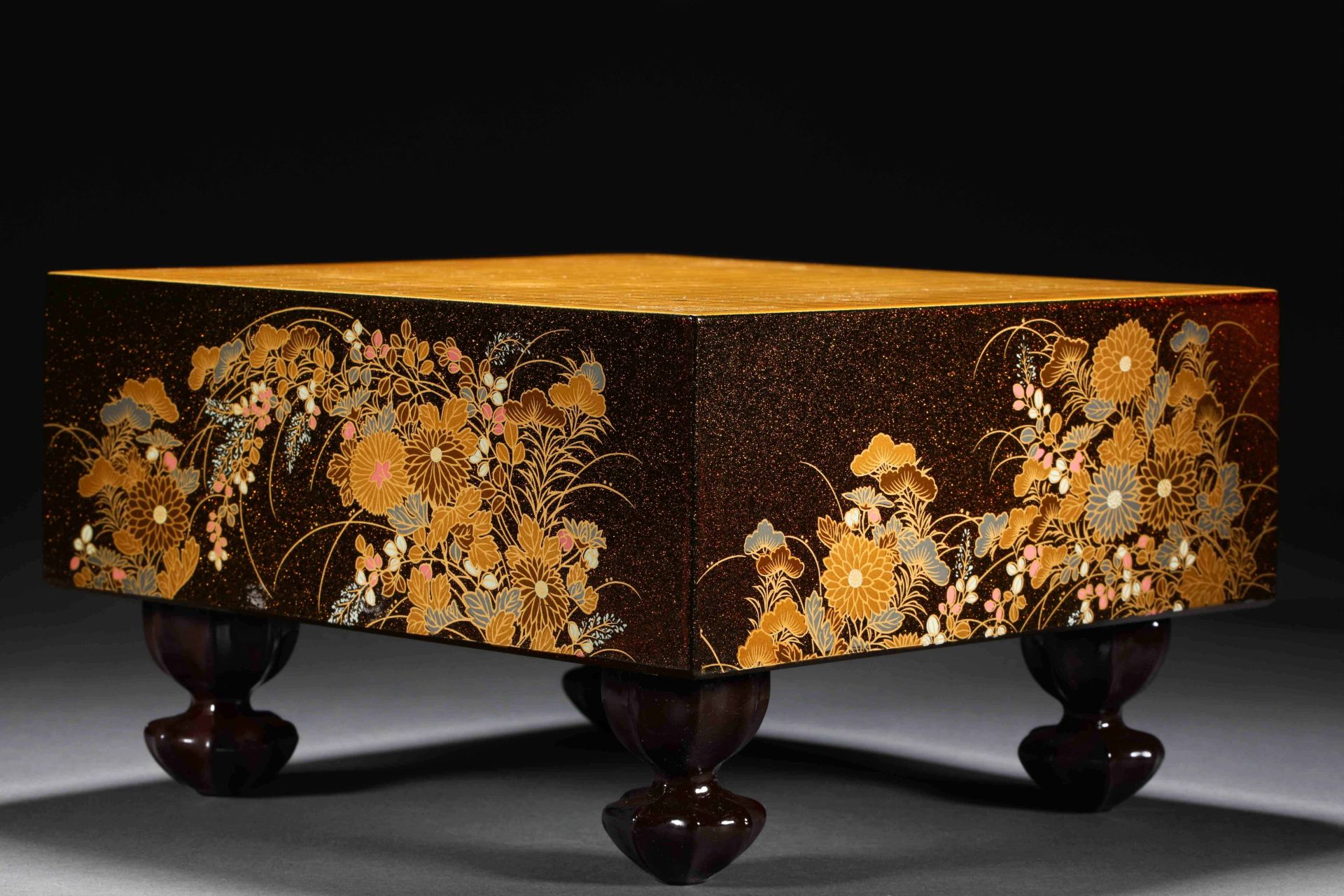 A set of wood lacquered floral Go - Bild 5 aus 11