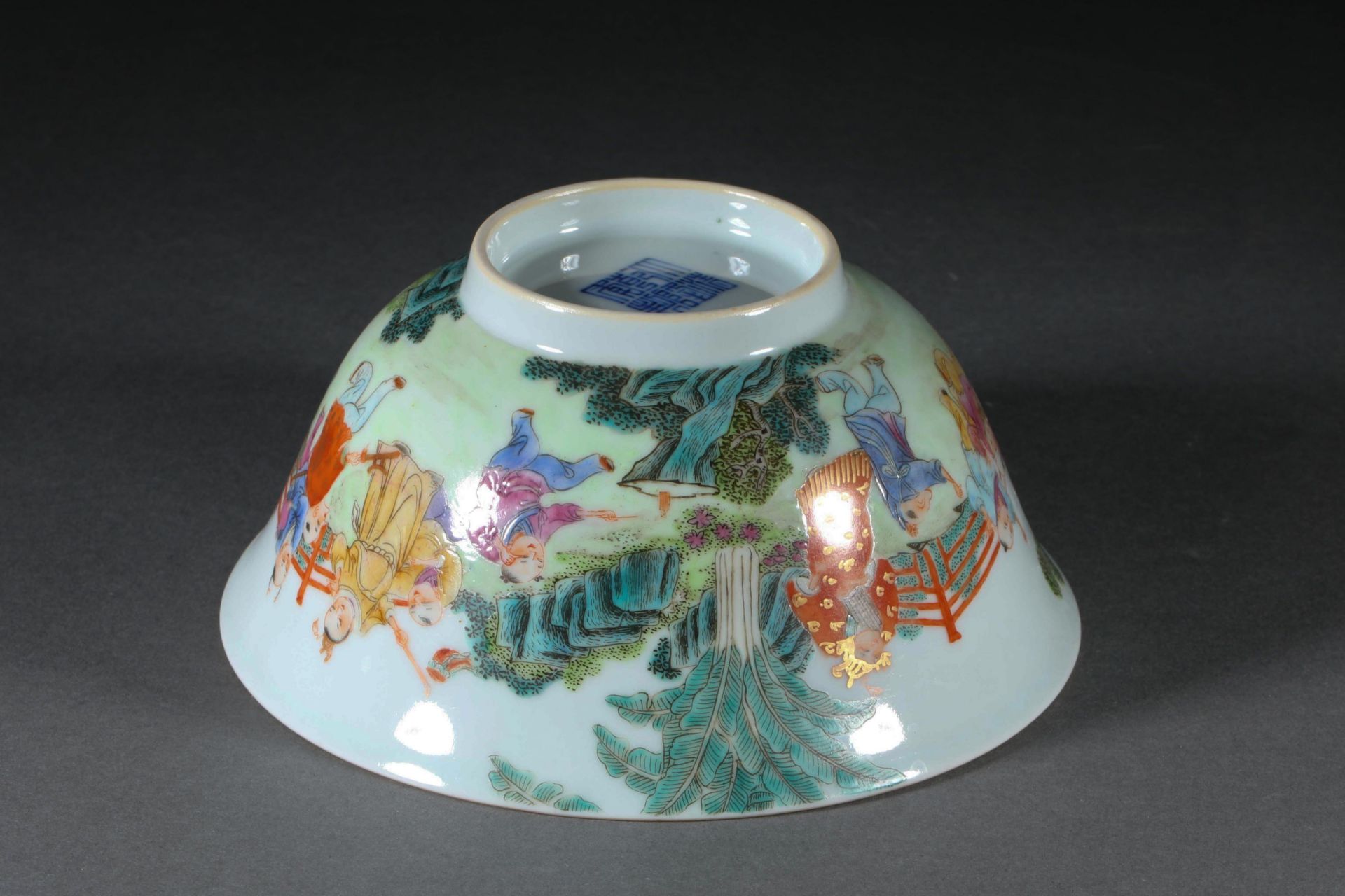 A pair of pastel bowls with Qianlong inscription - Image 6 of 11