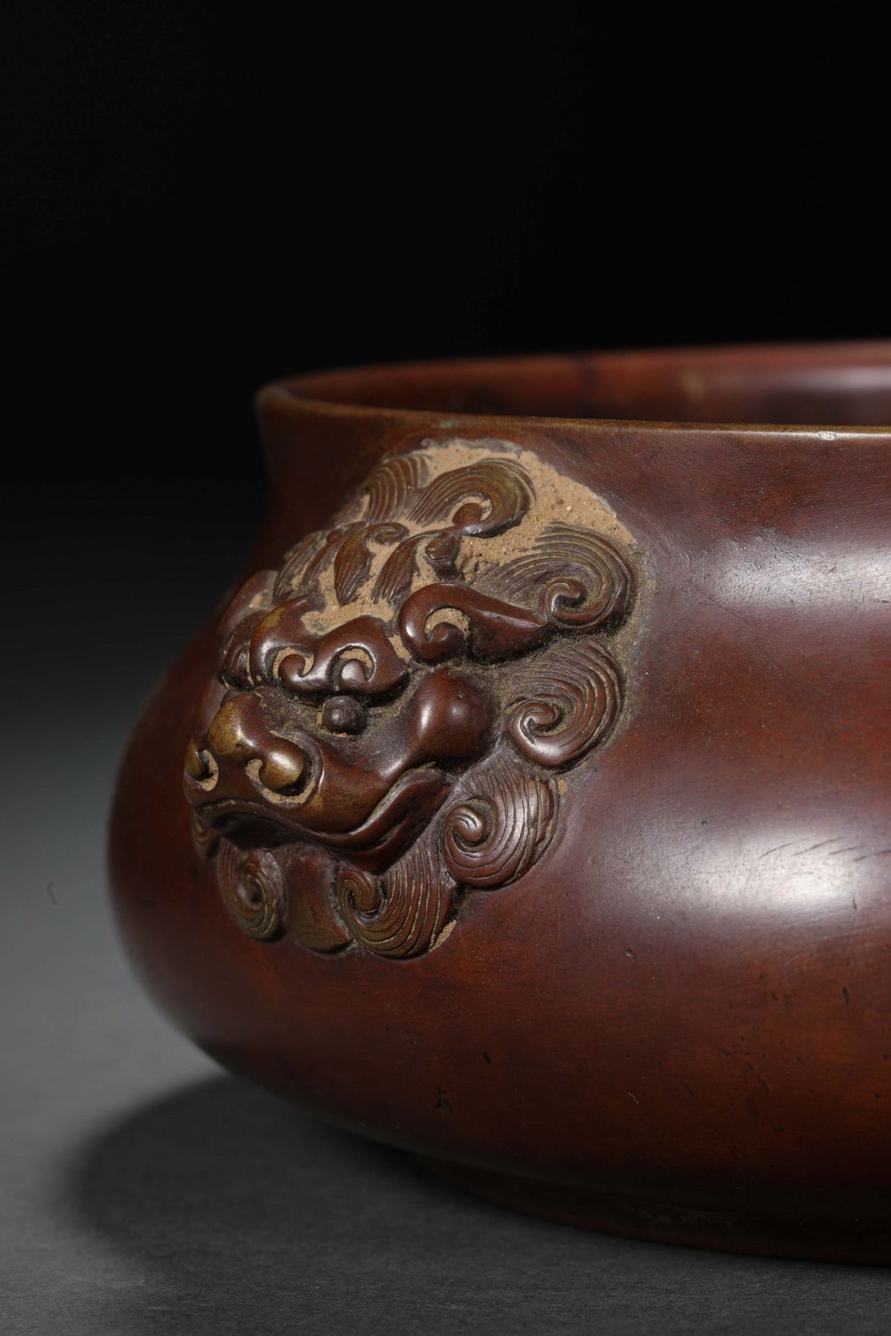 Xuande inscription beast head incense burner - Image 3 of 8
