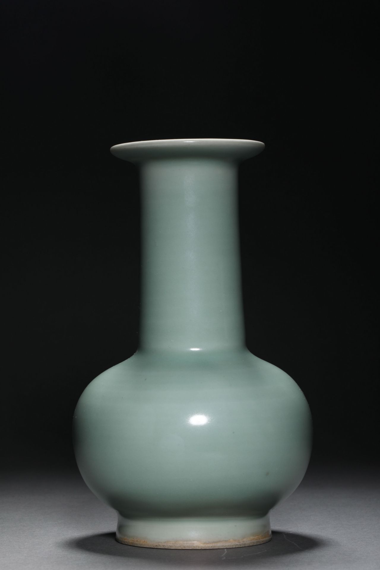 Longquan kiln ornamental bottle - Image 2 of 8