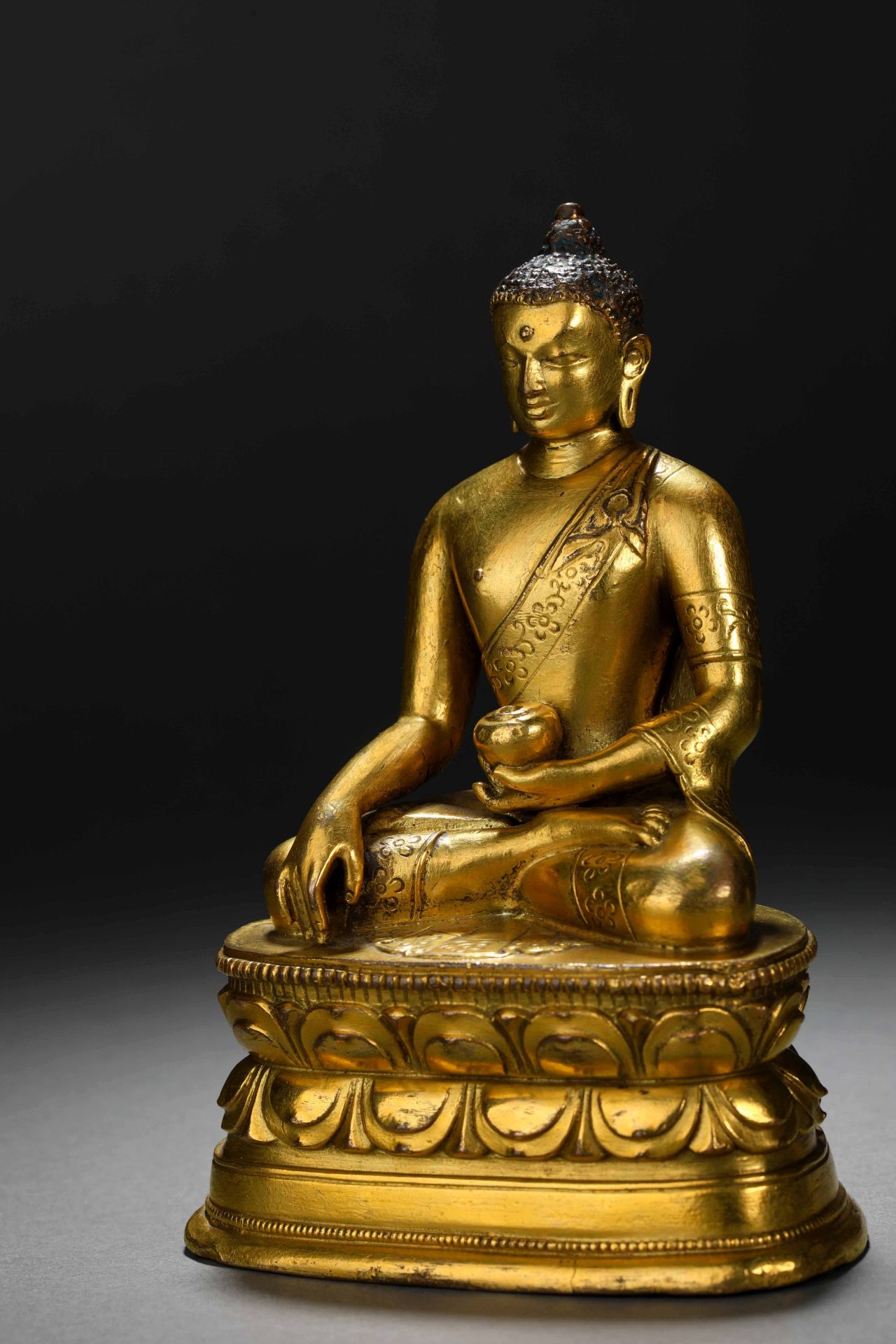 Qing Dynasty Mongolian Khalkha Shakyamuni Buddha - Image 2 of 10