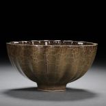 Ge kiln Lotus petal bowl