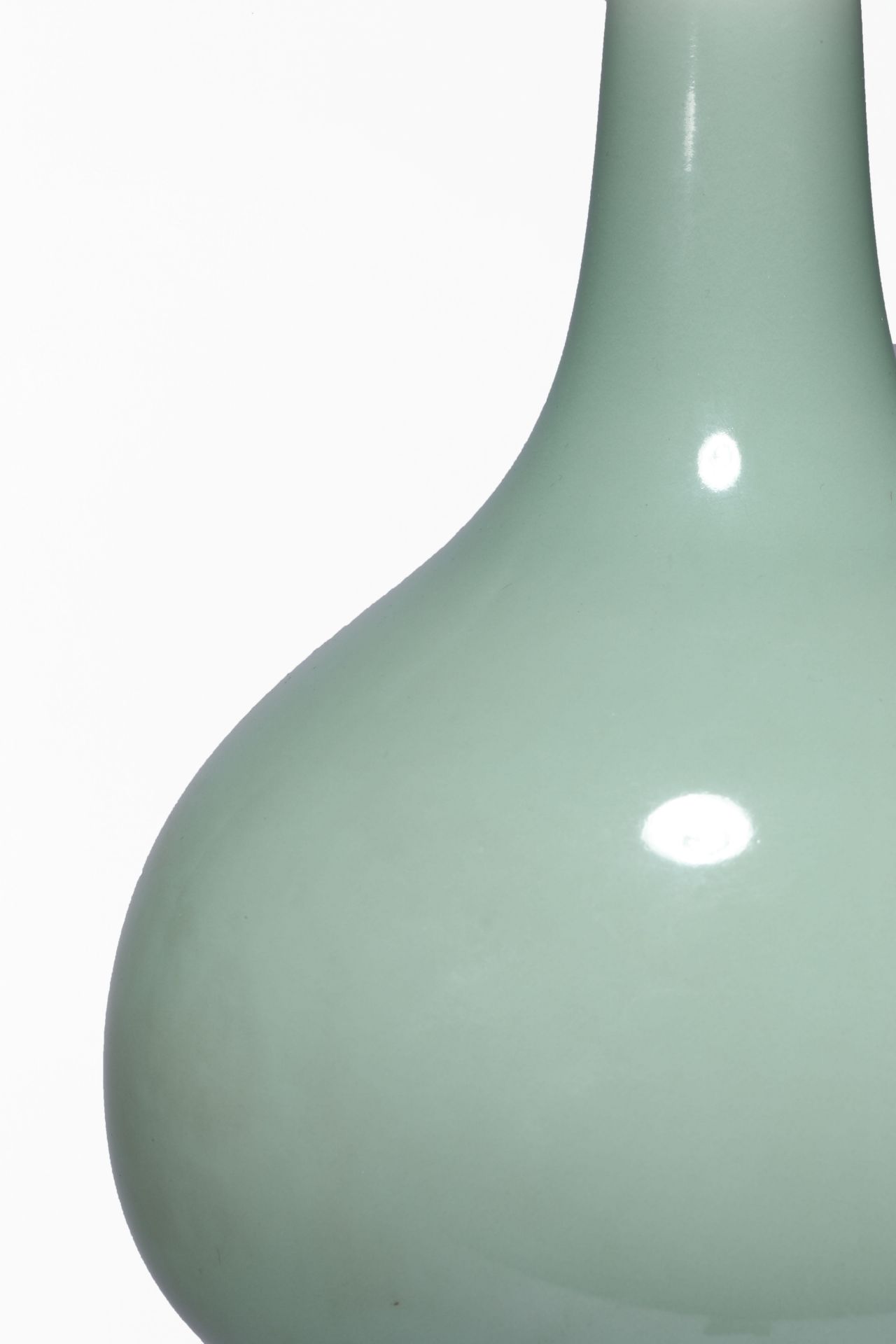 Qianlong inscription green grapefruit gourd shape bottle - Image 2 of 6