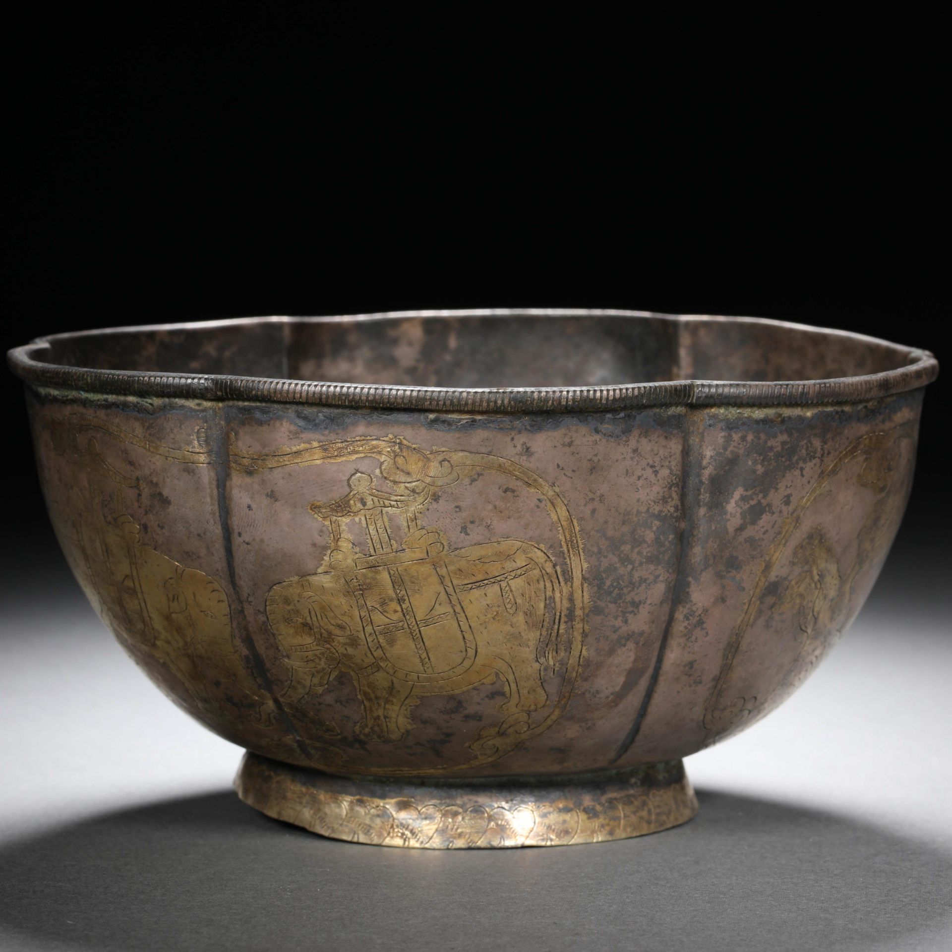 Gold-encrusted silver lotus bowl