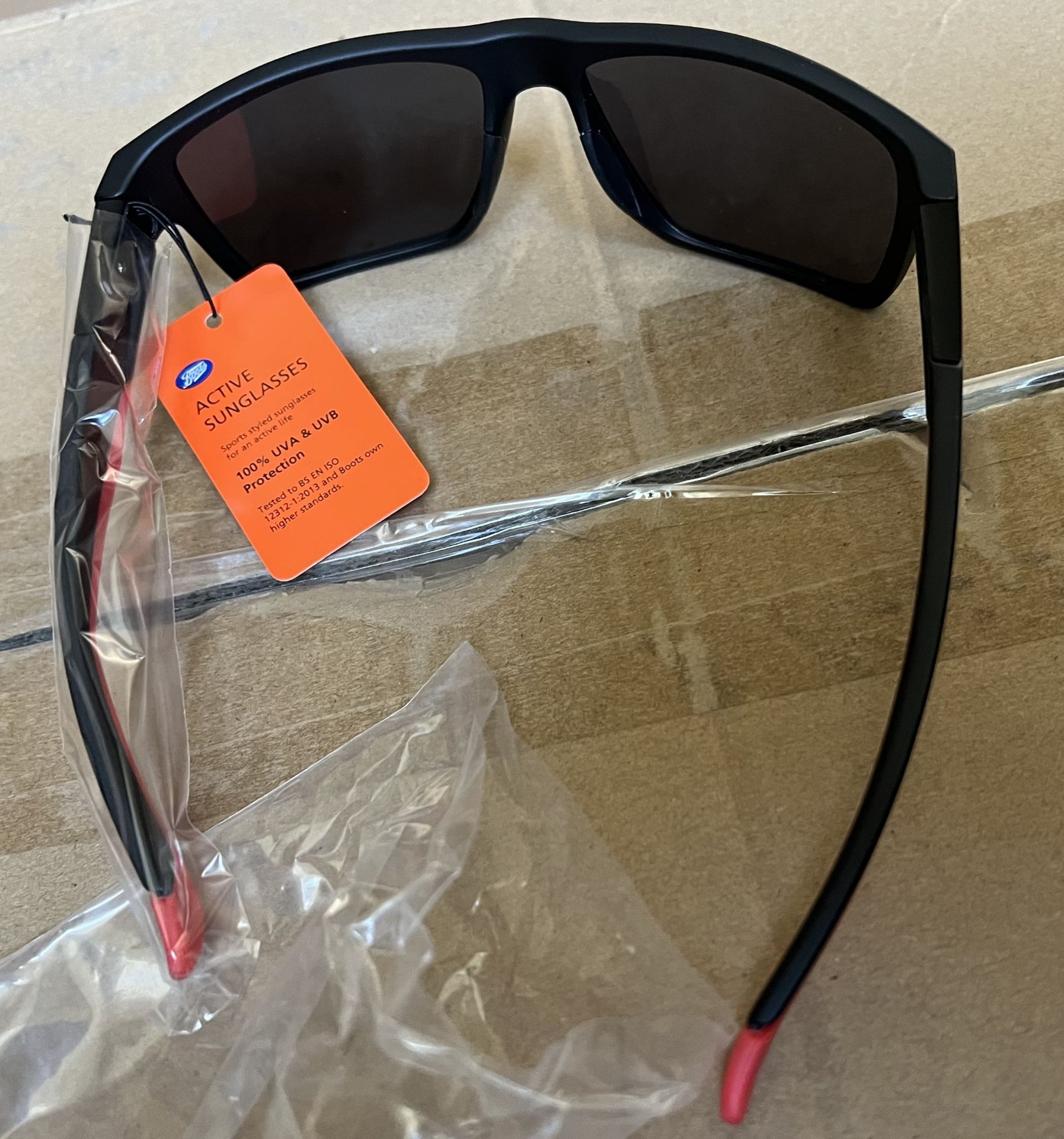 20 x Boots Active Sports Styled Sunglasses 100% UVA - (NEW) - BOOTS RRP £500 ! - Image 3 of 3