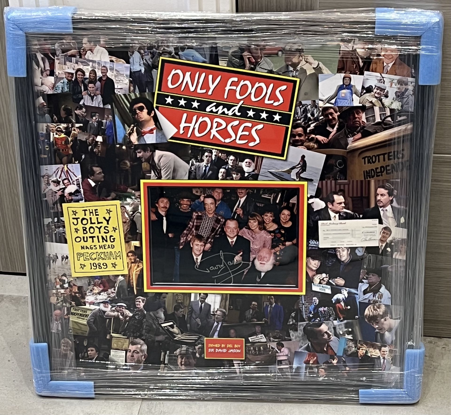 ONLY FOOLS & HORSES PRESENTATION, HAND SIGNED BY ‘SIR DAVID JASON’ WITH COA - NO VAT!