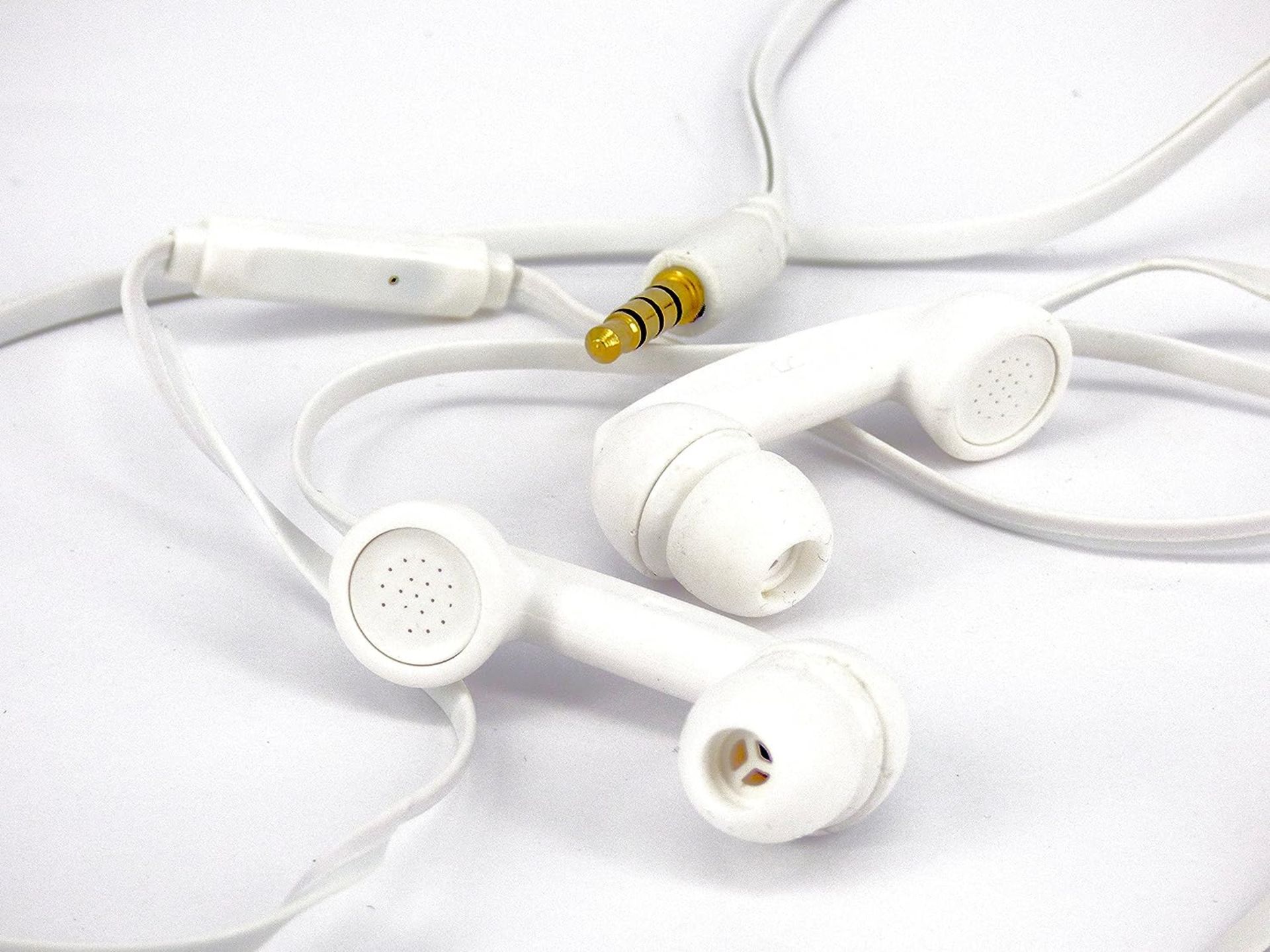 48 x Telephone Earphones with Microphone  - (NEW) - RRP Â£430.56 ! - Image 6 of 9