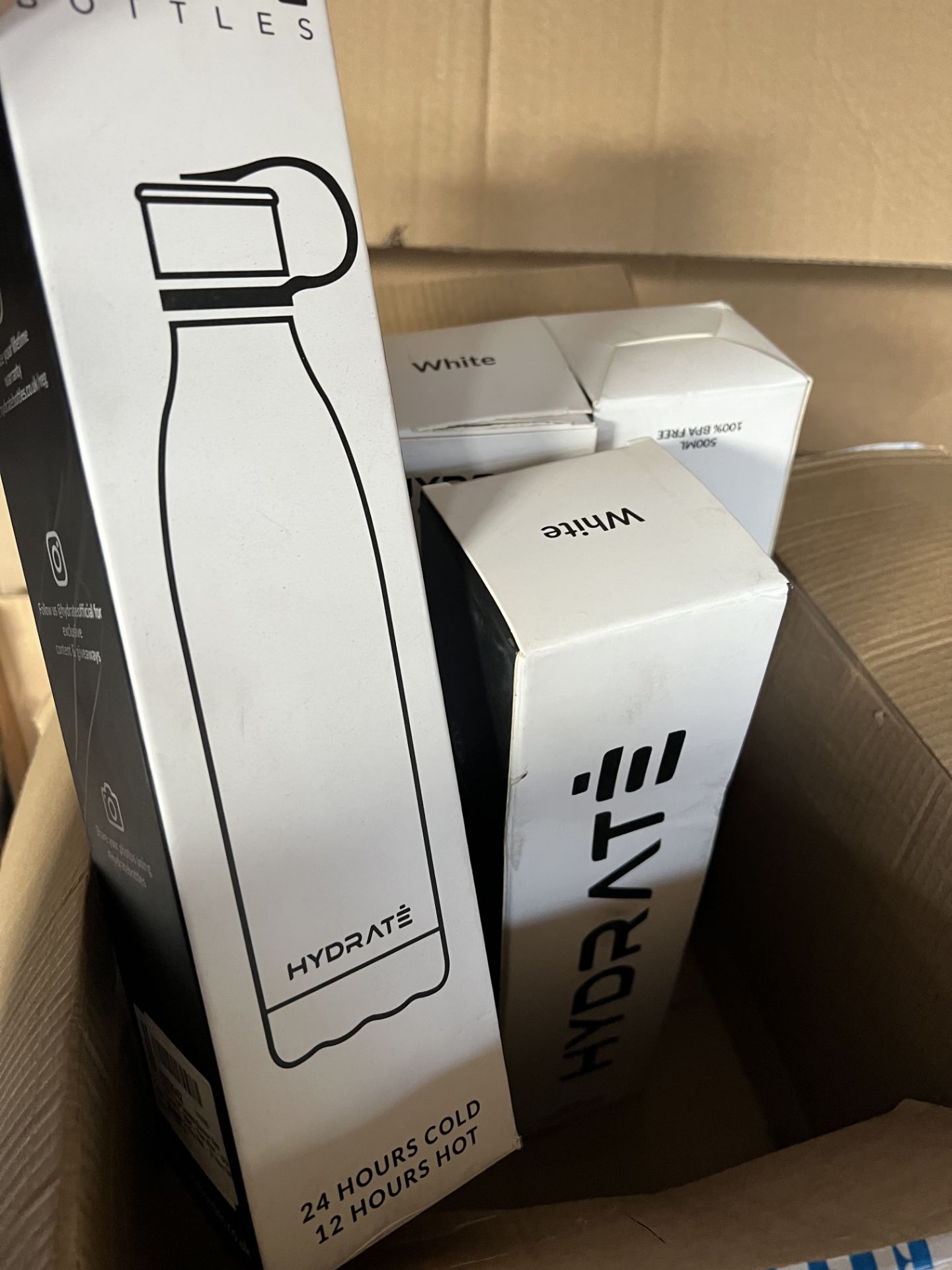 5 x HYDRATE Super Insulated Stainless Steel Water Bottles in White - 500ml - (NEW) - RRP Â£74+ ! - Image 2 of 2