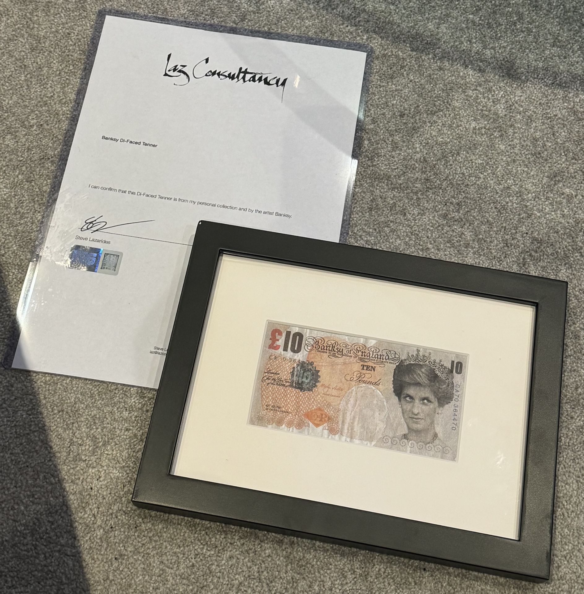 AUTHENTIC BANKSY DI-FACED TENNER WITH LAZ QR CERTIFICATION - NO VAT! - Image 6 of 6