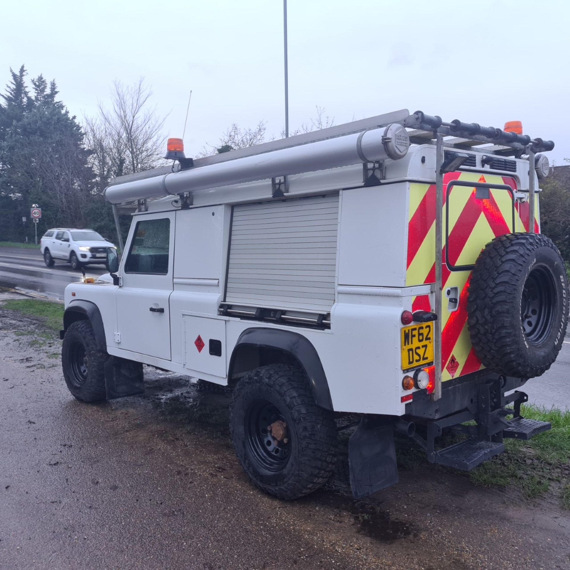 2013 Land rover Defender utilities ex power company fleet