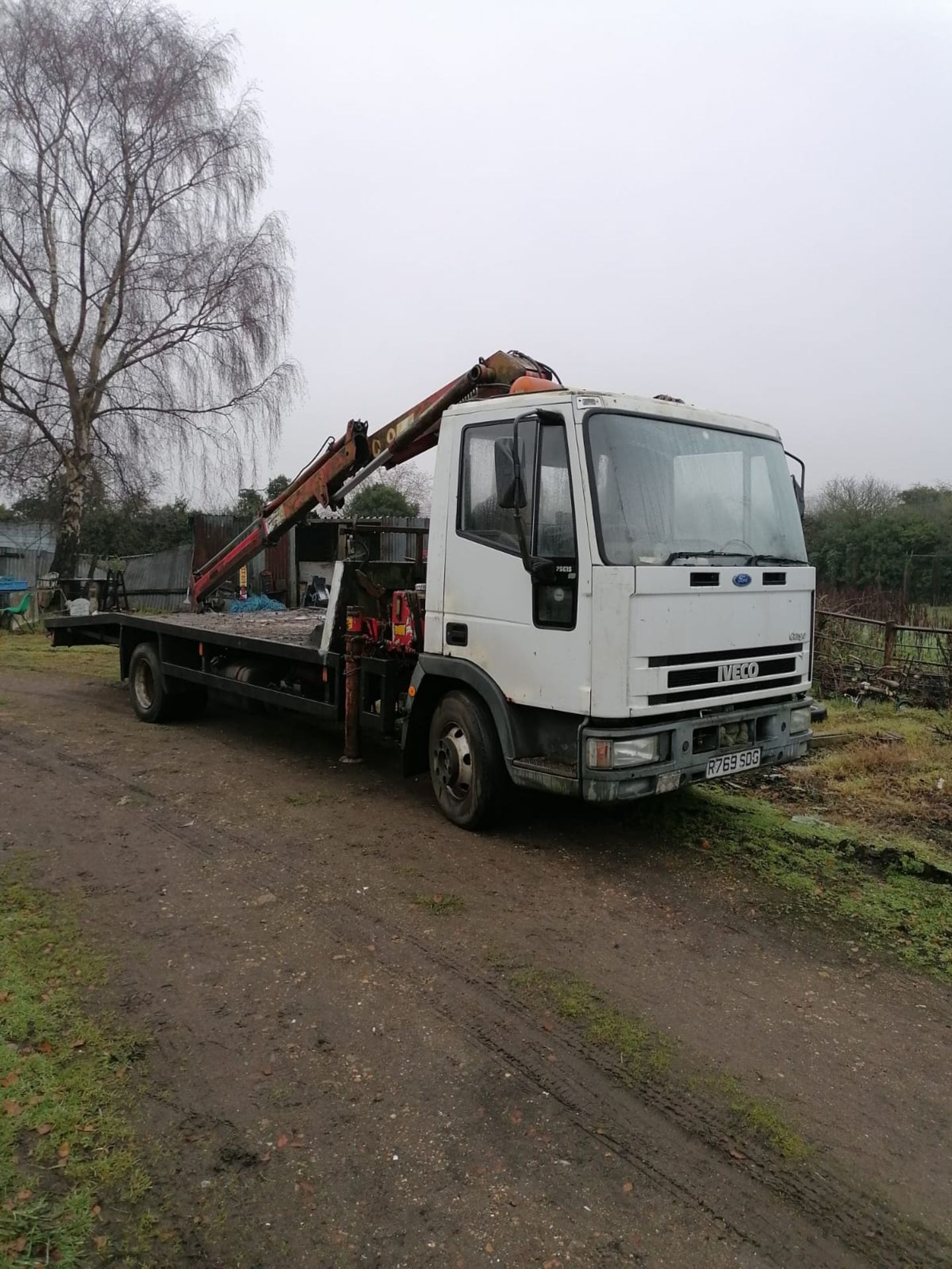 Iveco low loader with Hiab