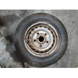 Wheel and tyre (215 65 R 15C)