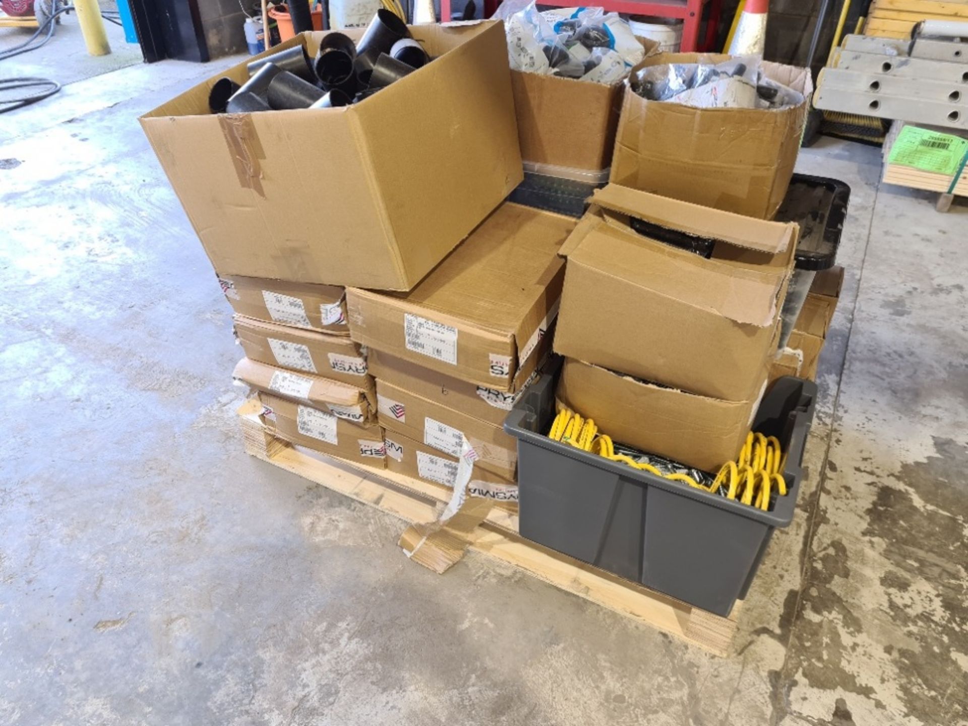 Pallet of assorted and telecomms parts and galv coach screws. - Image 13 of 15