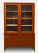 Biedermeier-Vitrinenschrank