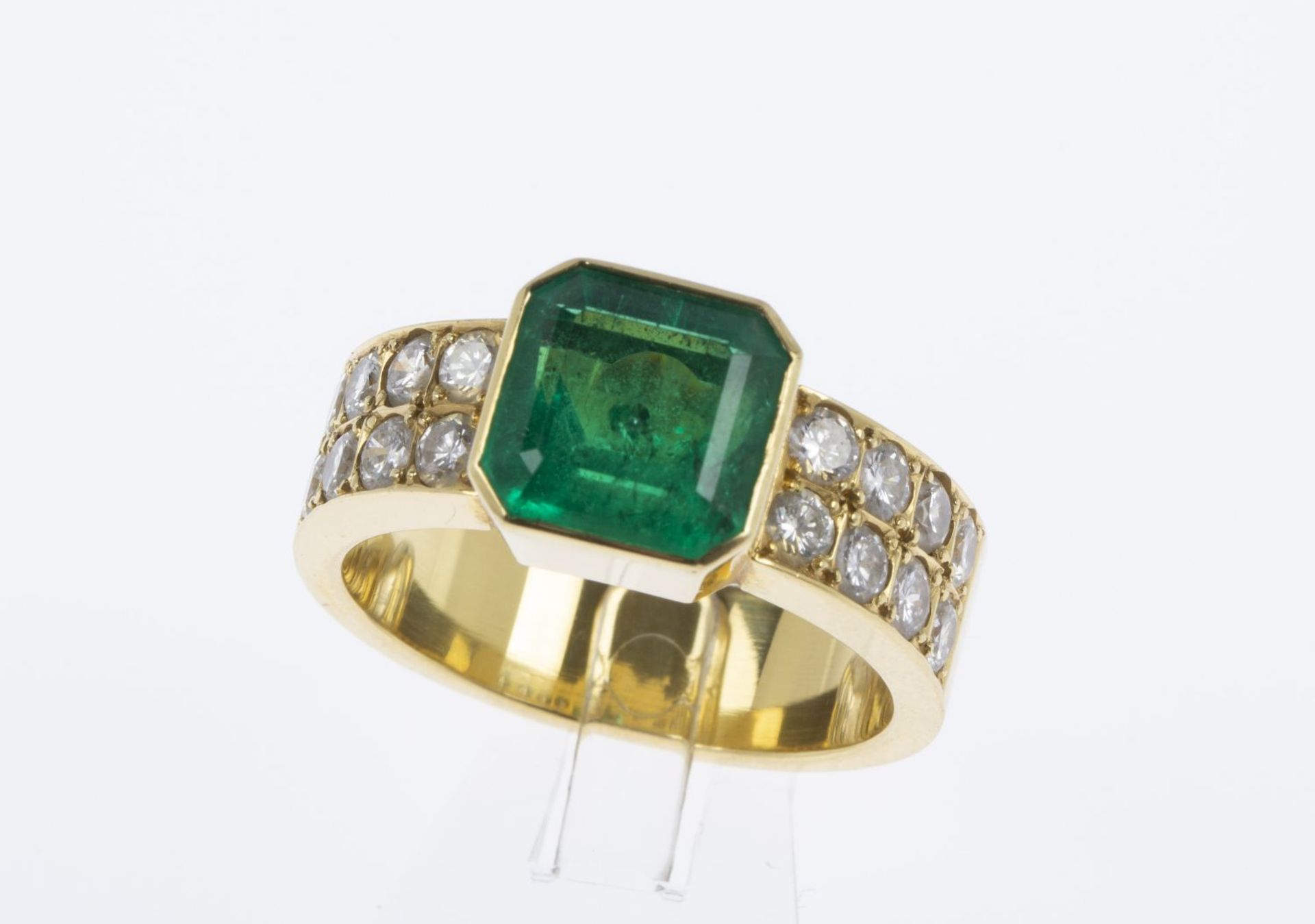 Feiner Smaragd-Brillant-Ring Gelbgold - Bild 5 aus 5