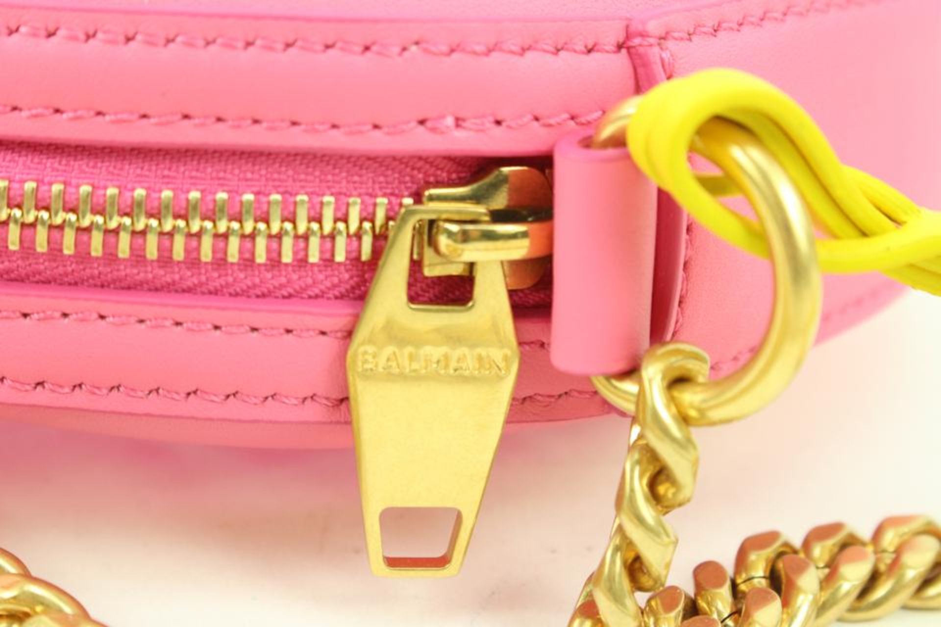 BALMAIN BARBIE TRANSLUCENT PINK DISCO ROUND CROSSBODY BAG - Bild 13 aus 15