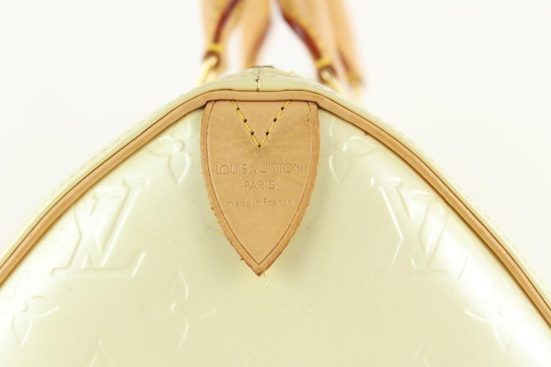 LOUIS VUITTON ULTRA RARE PERLE MONOGRAM VERNIS SPEEDY 35 BAG - Image 9 of 11