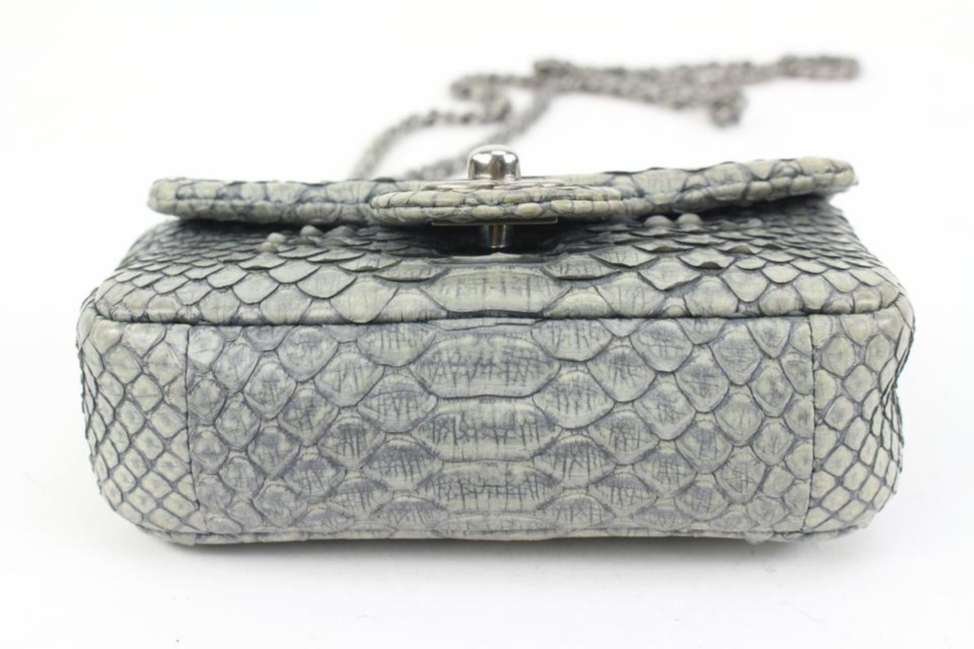 CHANEL GREY PYTHON EXTRA MINI FLASSIC FLAP CROSSBODY BAG - Image 4 of 11