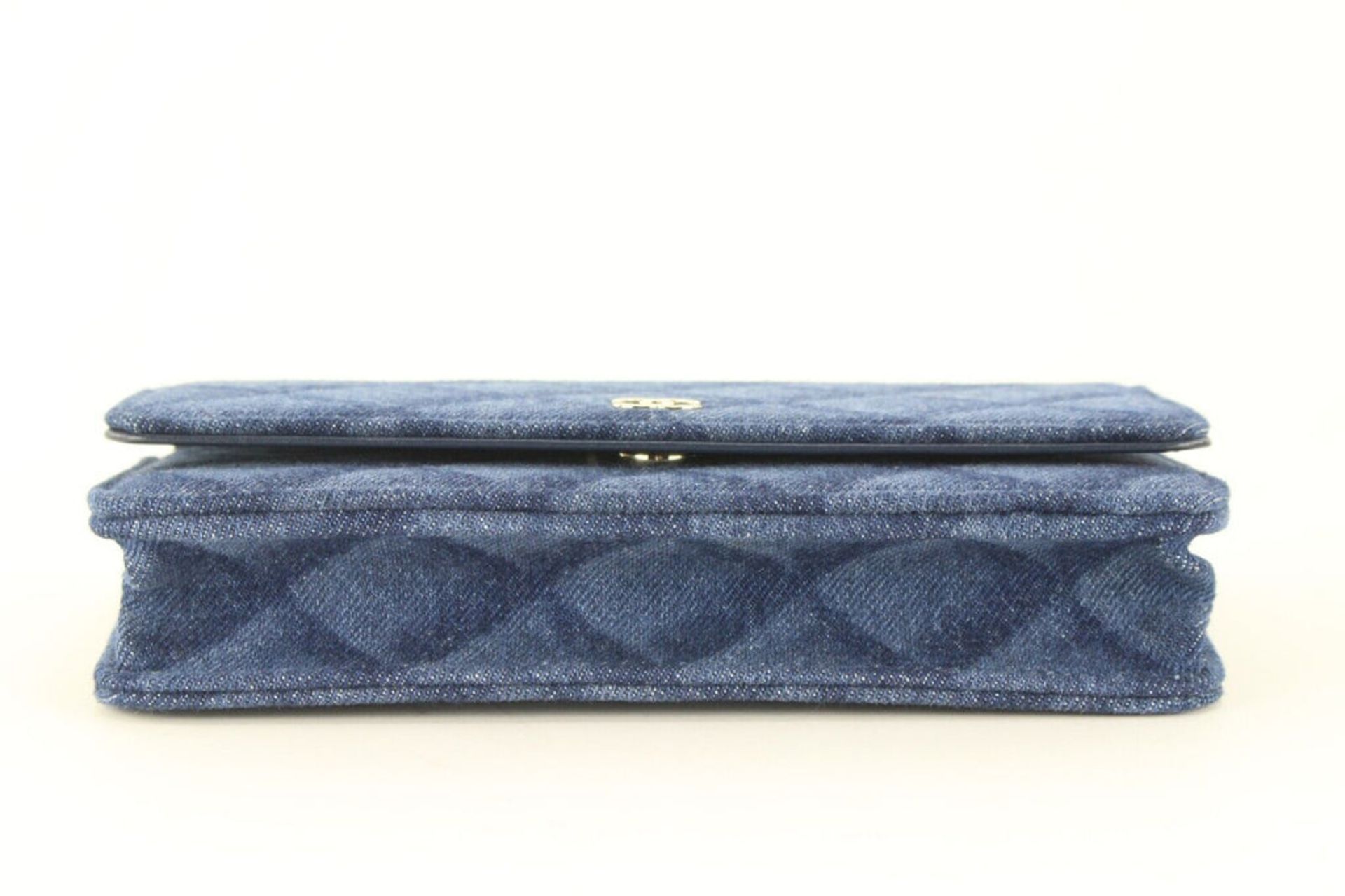 CHANEL SHADOW QUILTED DENIM WALLET ON CHAIN WOC GOLD HW - Bild 5 aus 12