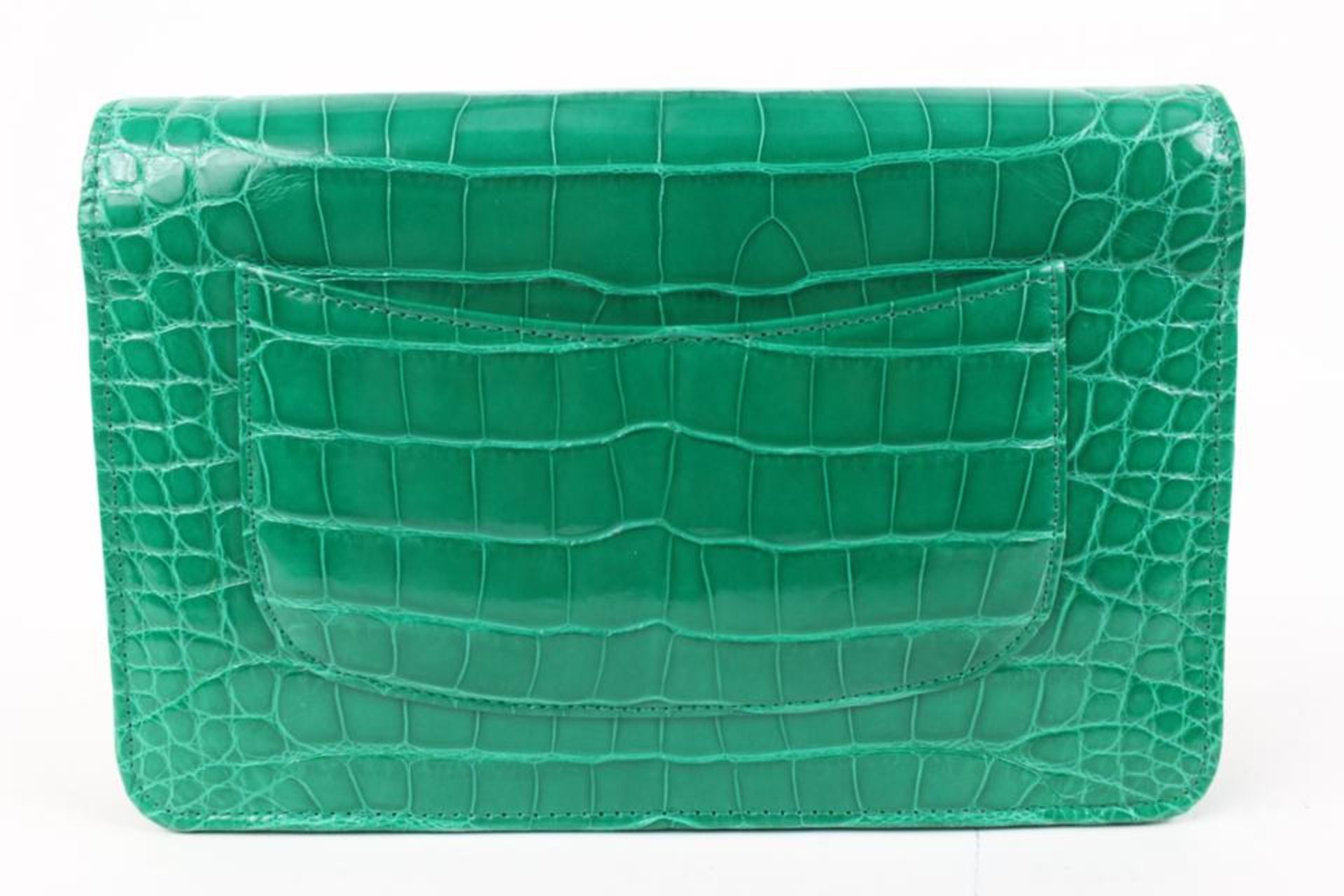 CHANEL ULTRA RARE EMERALD GREEN ALLIGATOR WALLET ON CHAIN SHW WOC - Image 7 of 11