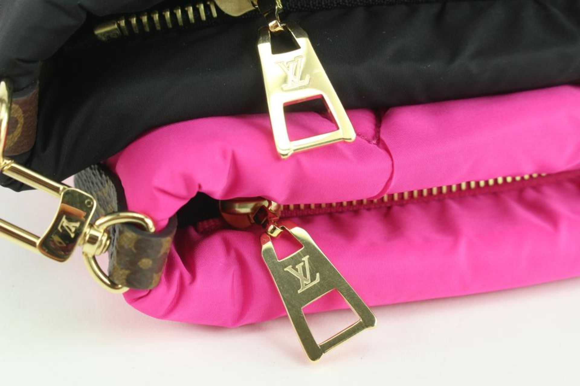 LOUIS VUITTON BLACK X FUCHSIA PUFFY MONOGRAM PILLOW MULTI POCHETTE MAXI BAG - Image 5 of 11