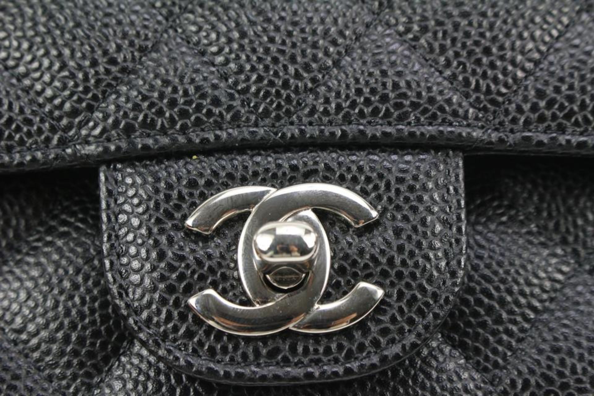 CHANEL RARE SILVER HW BLACK QUILTED CAVIAR MEDIUM CLASSIC DOUBLE FLAP - Image 2 of 11