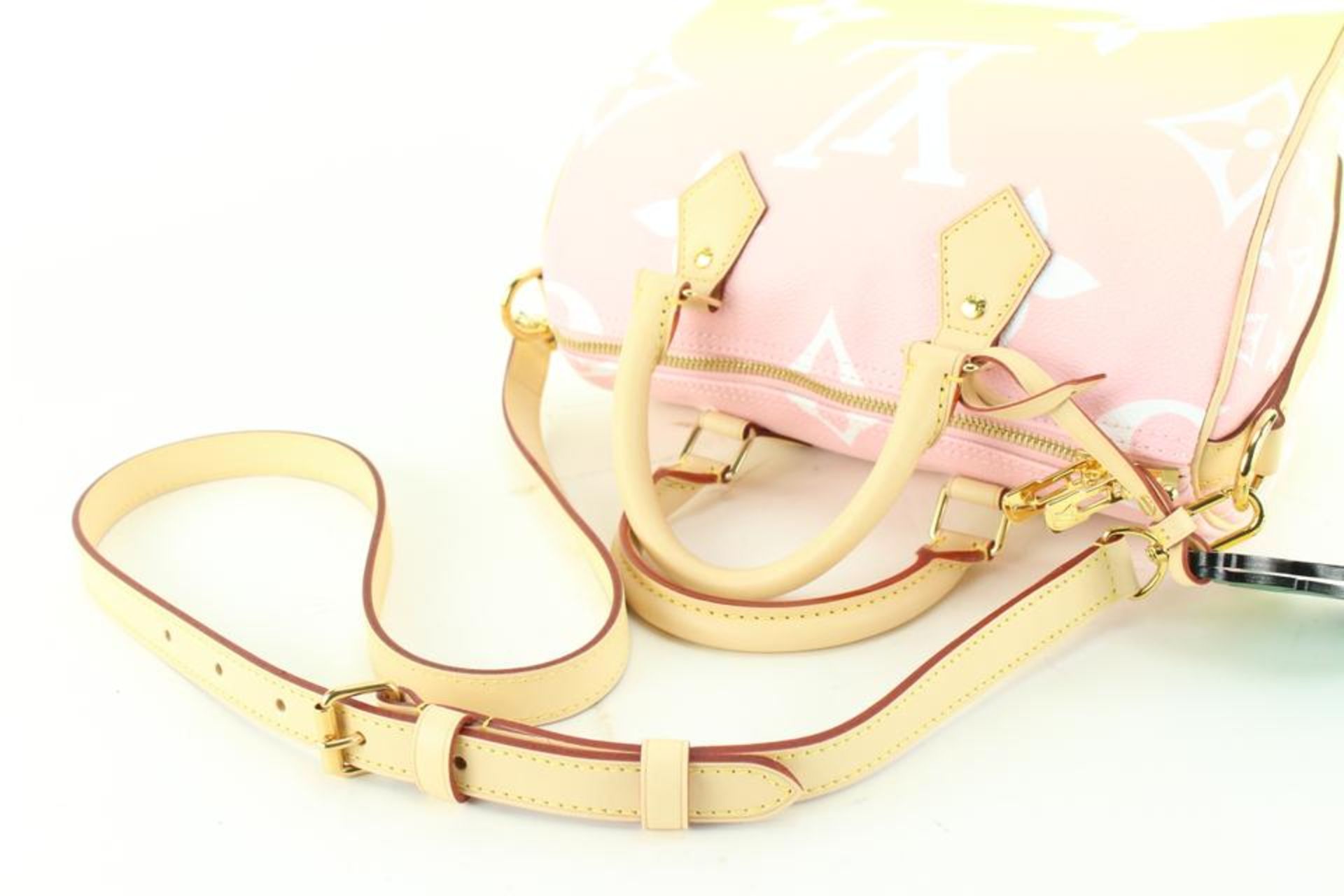 LOUIS VUITTON PINK X YELLOW MONOGRAM BY THE POOL SPEEDY 25 BANDOULIERE - Bild 9 aus 12