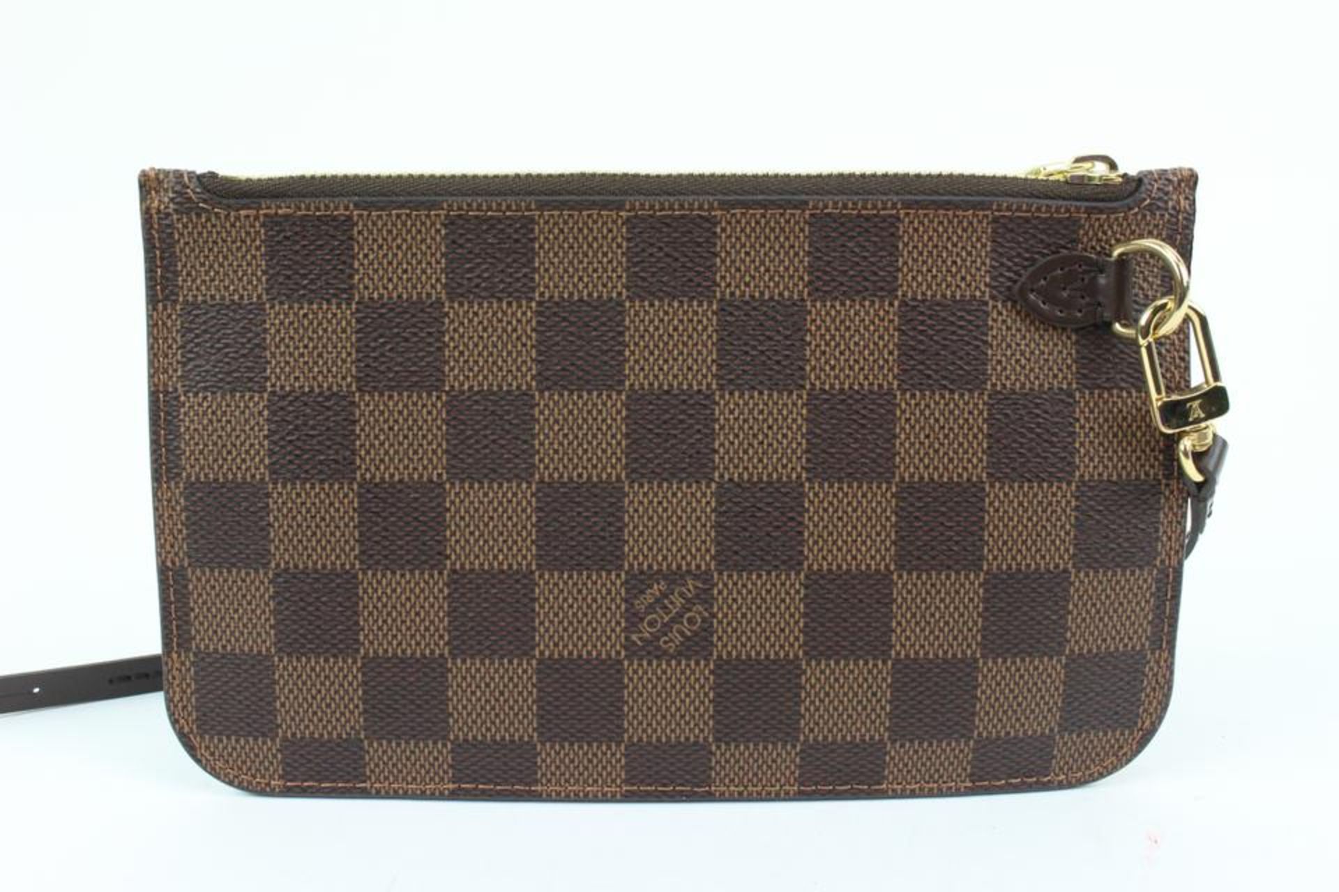 LOUIS VUITTON SMALL DAMIER EBENE NEVERFULL POCHETTE PM WRISTLET POUCH - Image 7 of 11