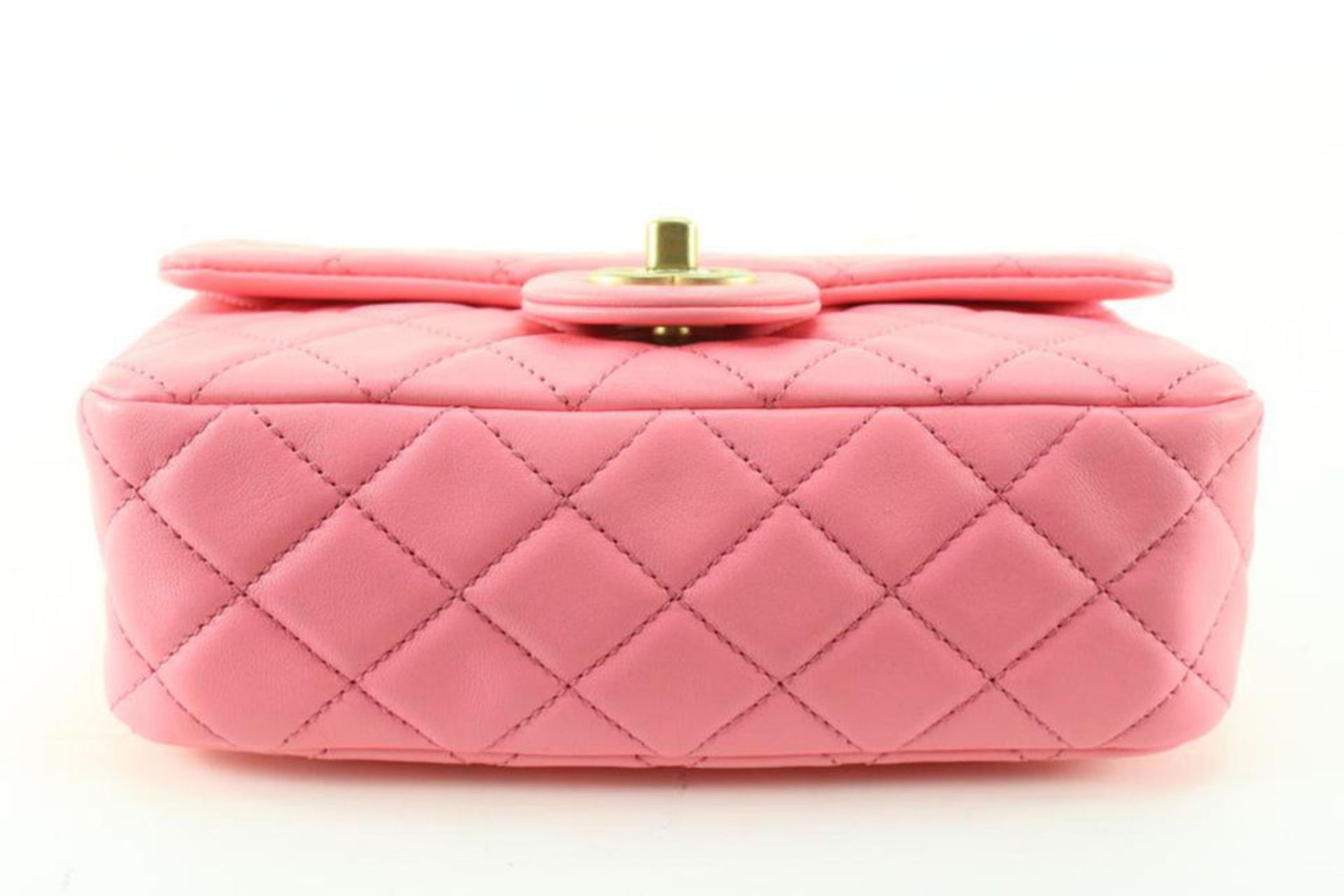 CHANEL QUILTED PINK LAMBSKIN PEARL CRUSH MINI CLASSIC FLAP - Image 4 of 11