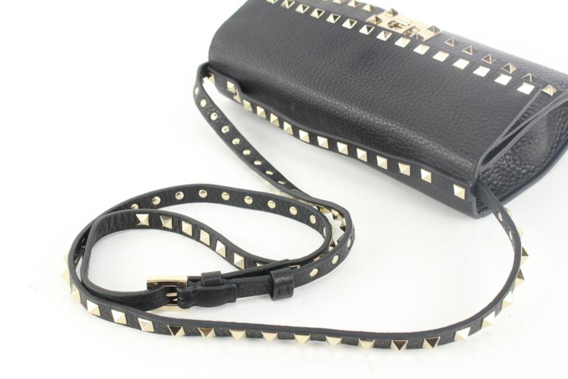 VALENTINO BLACK LEATHER ROCKSTUD CROSSBODY - Image 8 of 11