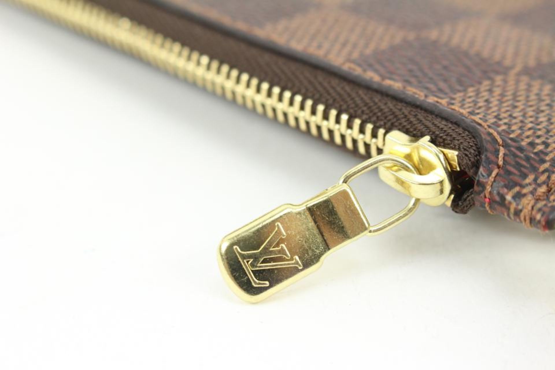 LOUIS VUITTON SMALL DAMIER EBENE NEVERFULL POCHETTE PM WRISTLET POUCH - Image 5 of 11