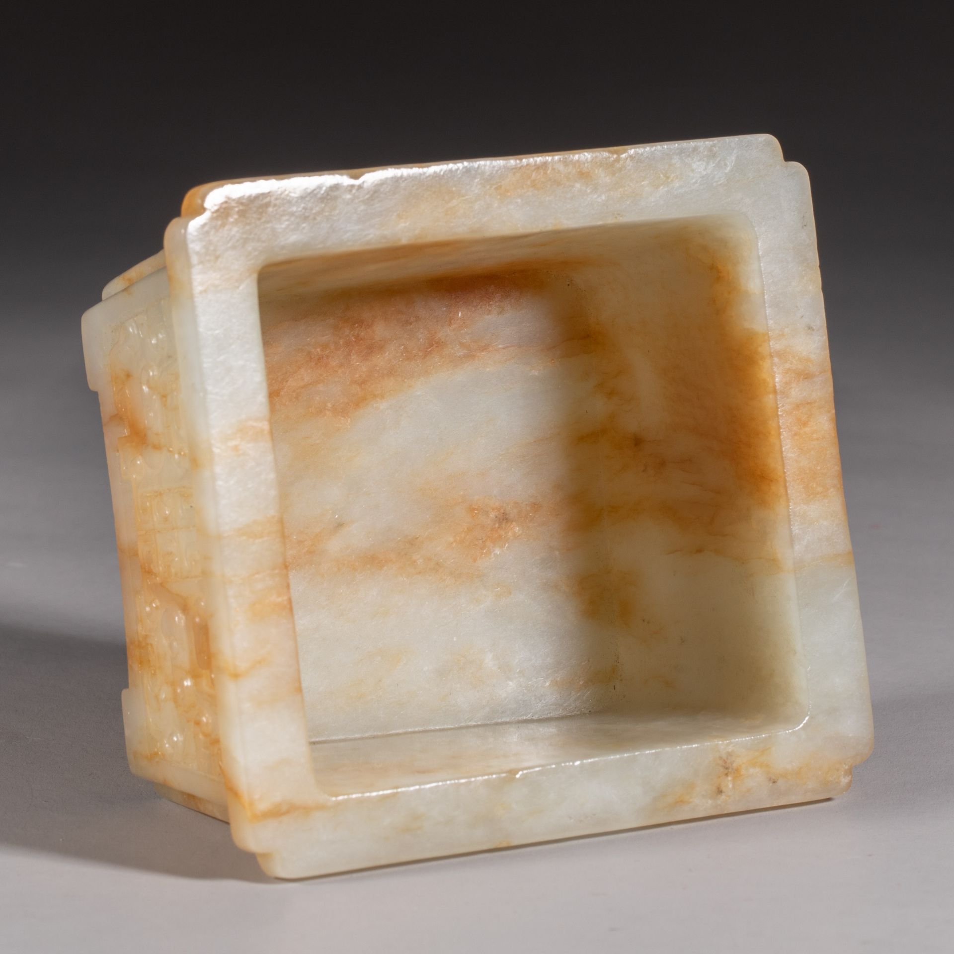 Hetian jade stove from Ming dynasty  - Image 6 of 7