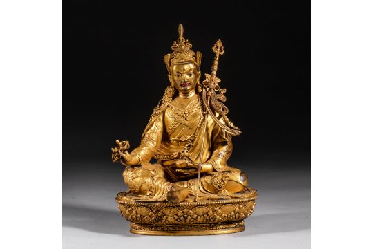 Gilt bronze padma sambhava from Qing dynasty  - Bild 1 aus 9