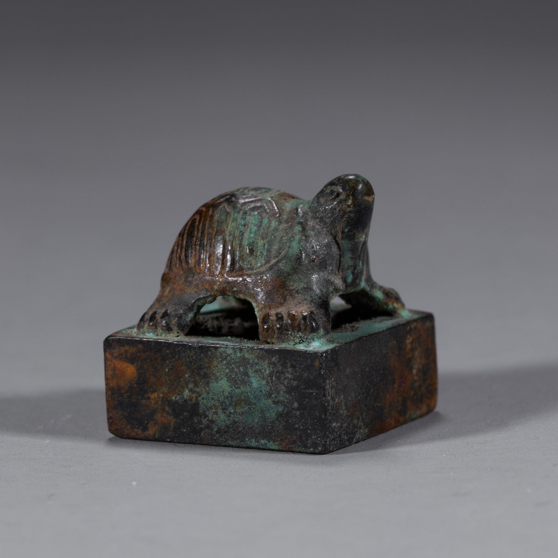 Bronze seal from Hing dynasty  - Image 4 of 8