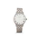 A GENT'S RAYMOND WEIL GENEVE WRISTWATCH, bracelet strap, white dial, large proportions