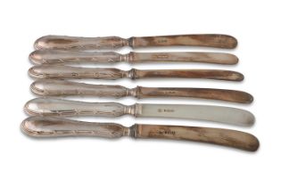 A SET OF SIX GEORGE V SILVER FRUIT KNIVES, Sheffield 1917, gross weight 170 g.