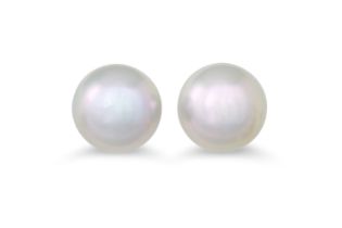 A PAIR OF CULTURED PEARL EARRINGS, of grey tones, mounted in 9ct white gold
