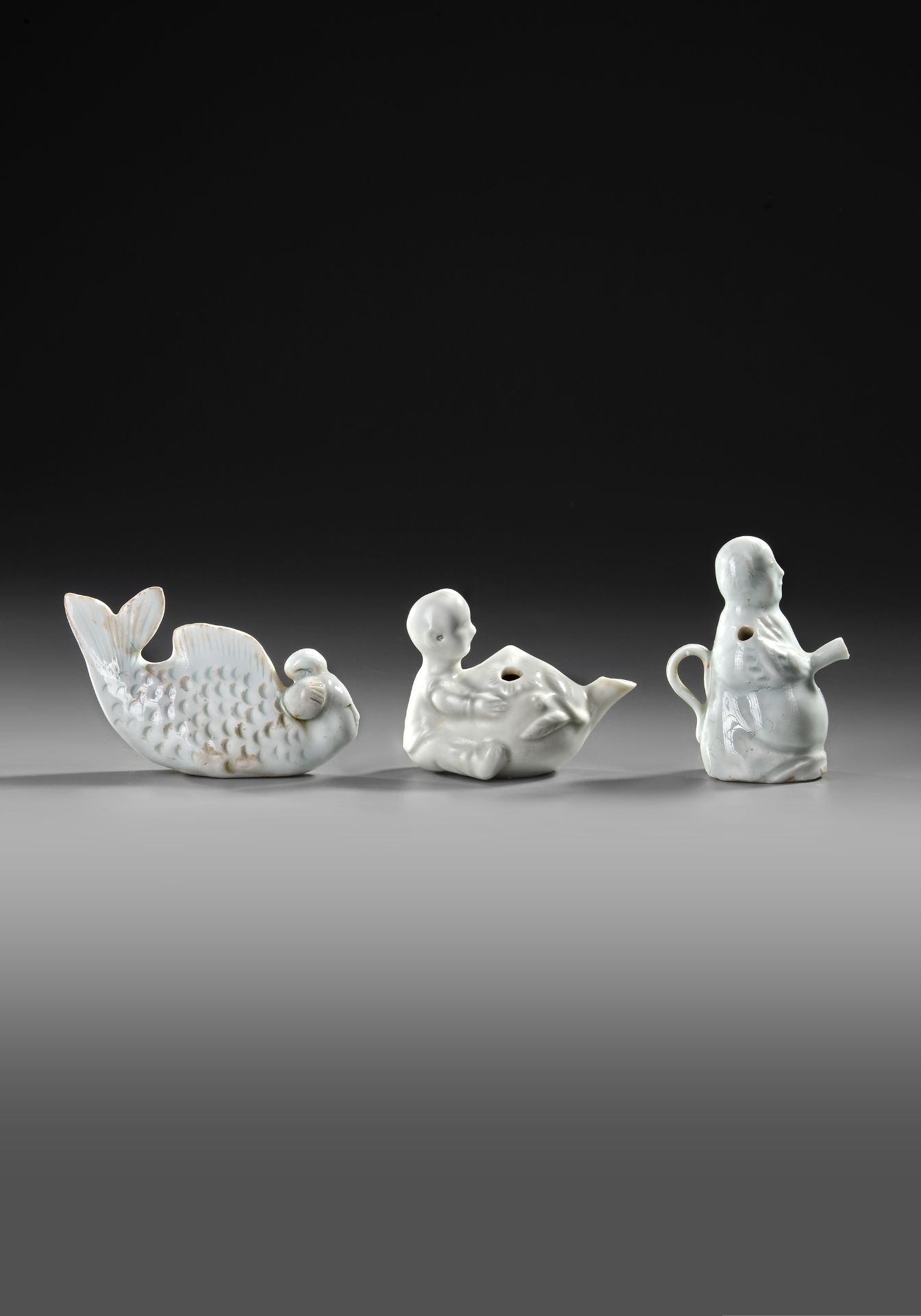 THREE CHINESE QINGBAI FIGURES, SONG DYNASTY (960-1279) - Bild 2 aus 4