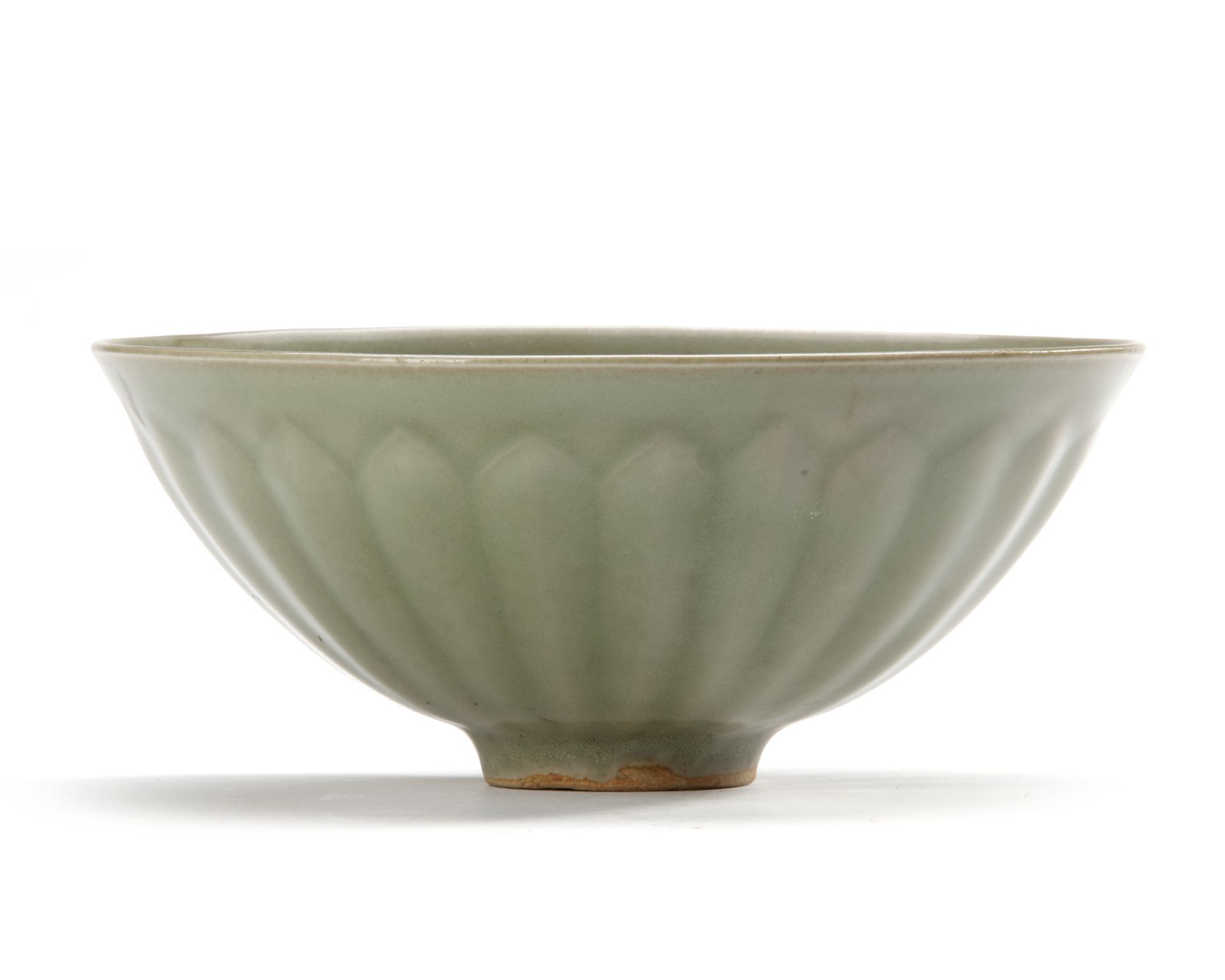 A FINE MOULDED CHINESE LONGQUAN CELADON 'LOTUS' BOWL, SOUTHERN SONG DYNASTY (1127-1279)