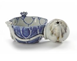 A CHINESE WATER DROPPER IN THE SHAPE OF A LOTUS, KANGXI PERIOD (1662-1722)