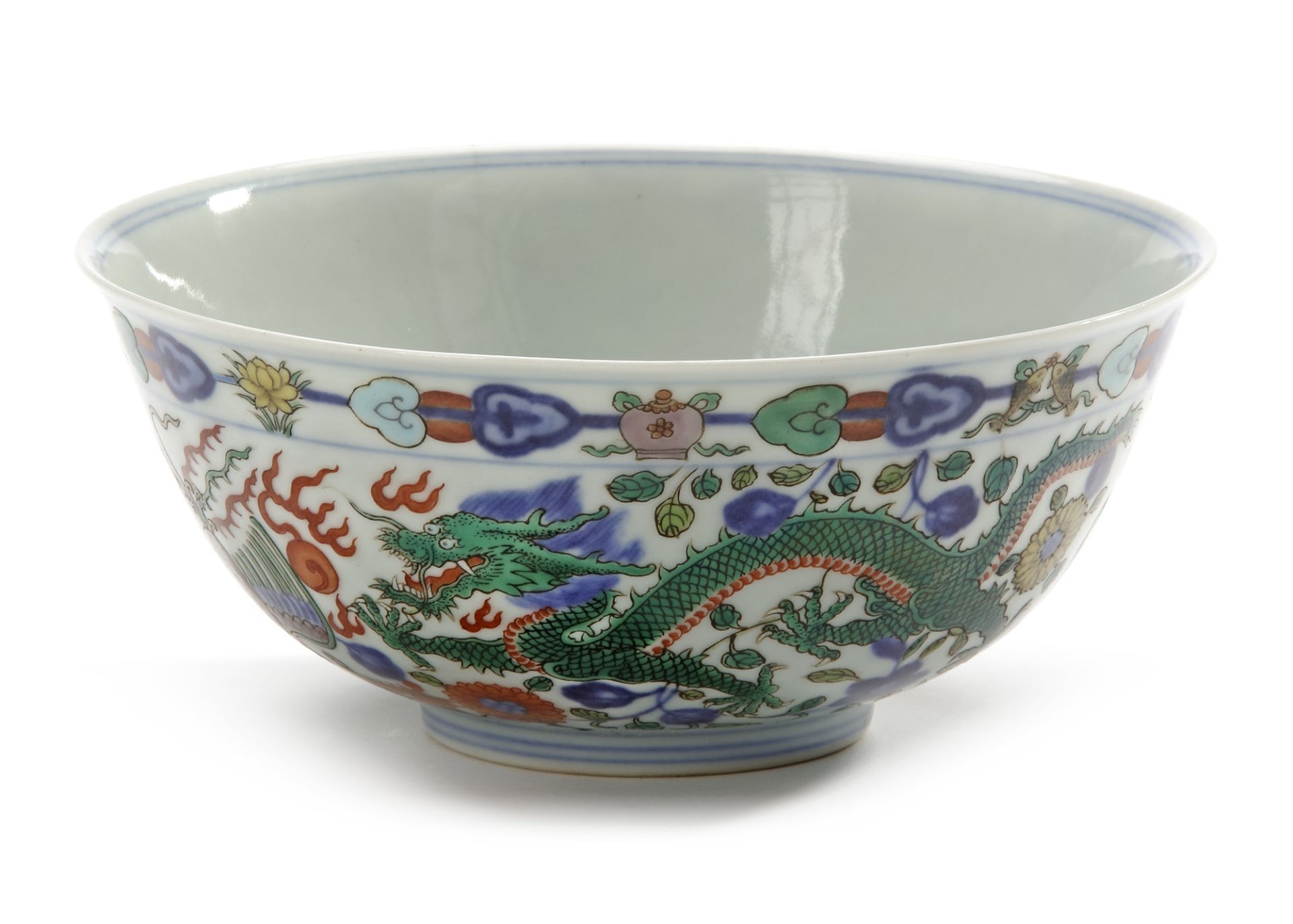 A CHINESE WUCAI DRAGON AND PHOENIX BOWL, QING DYNASTY (1636–1912) - Image 2 of 4