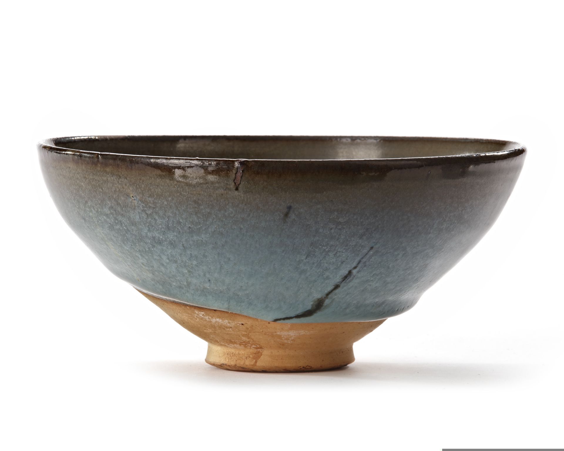 A CHINESE JUNYAO PURPLE-SPLASHED CONICAL BOWL, YUAN DYNASTY (1279-1368) - Image 2 of 4